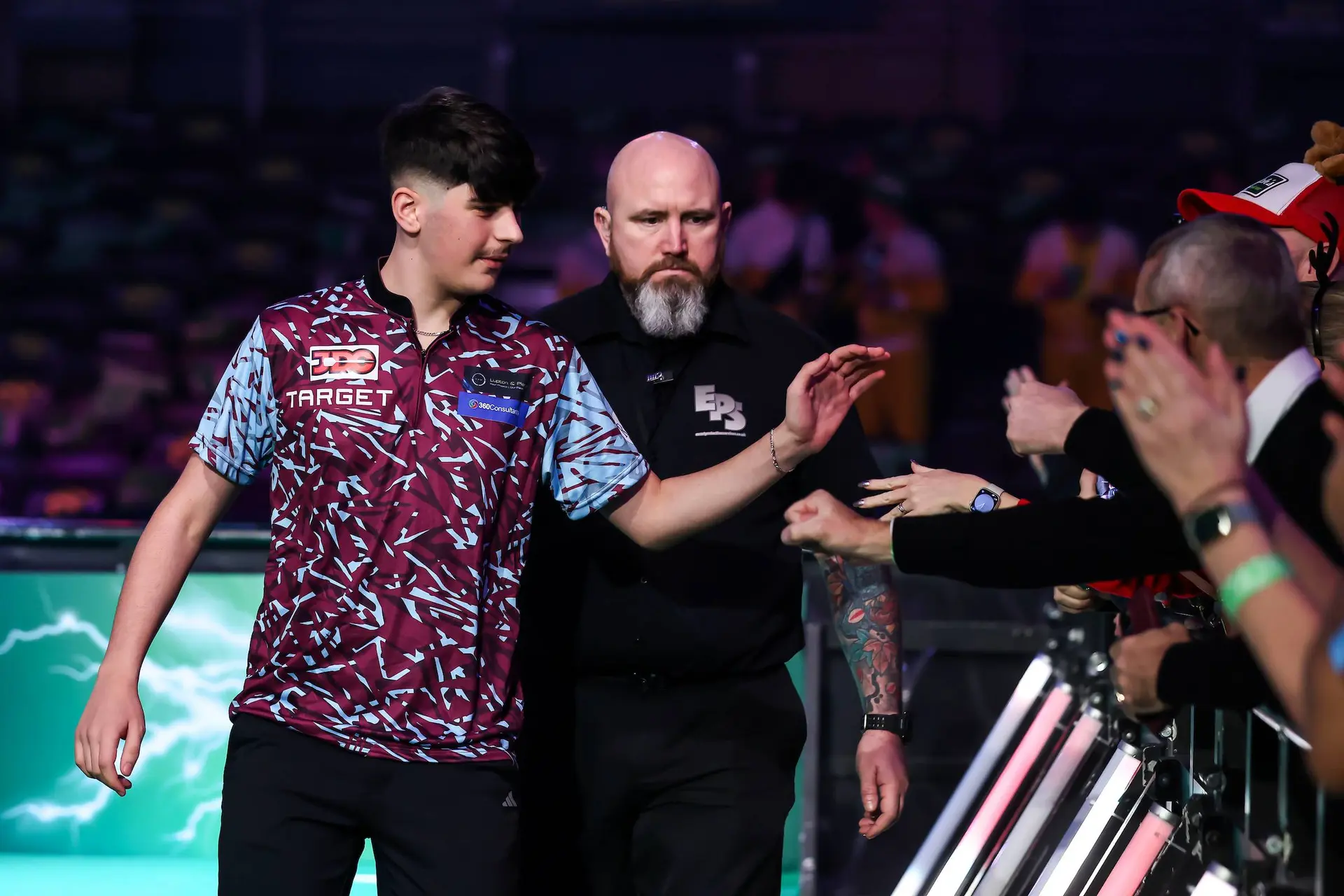 15-year-old Kaya Baysal turns heads on WDF circuit with 109 average in Romania