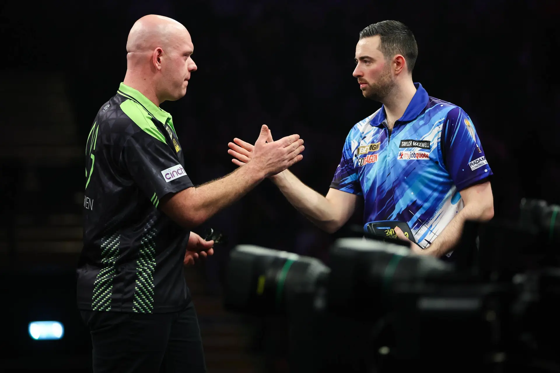 Luke Humphries and Michael van Gerwen on night one of the 2026 Premier League Darts in Newcastle