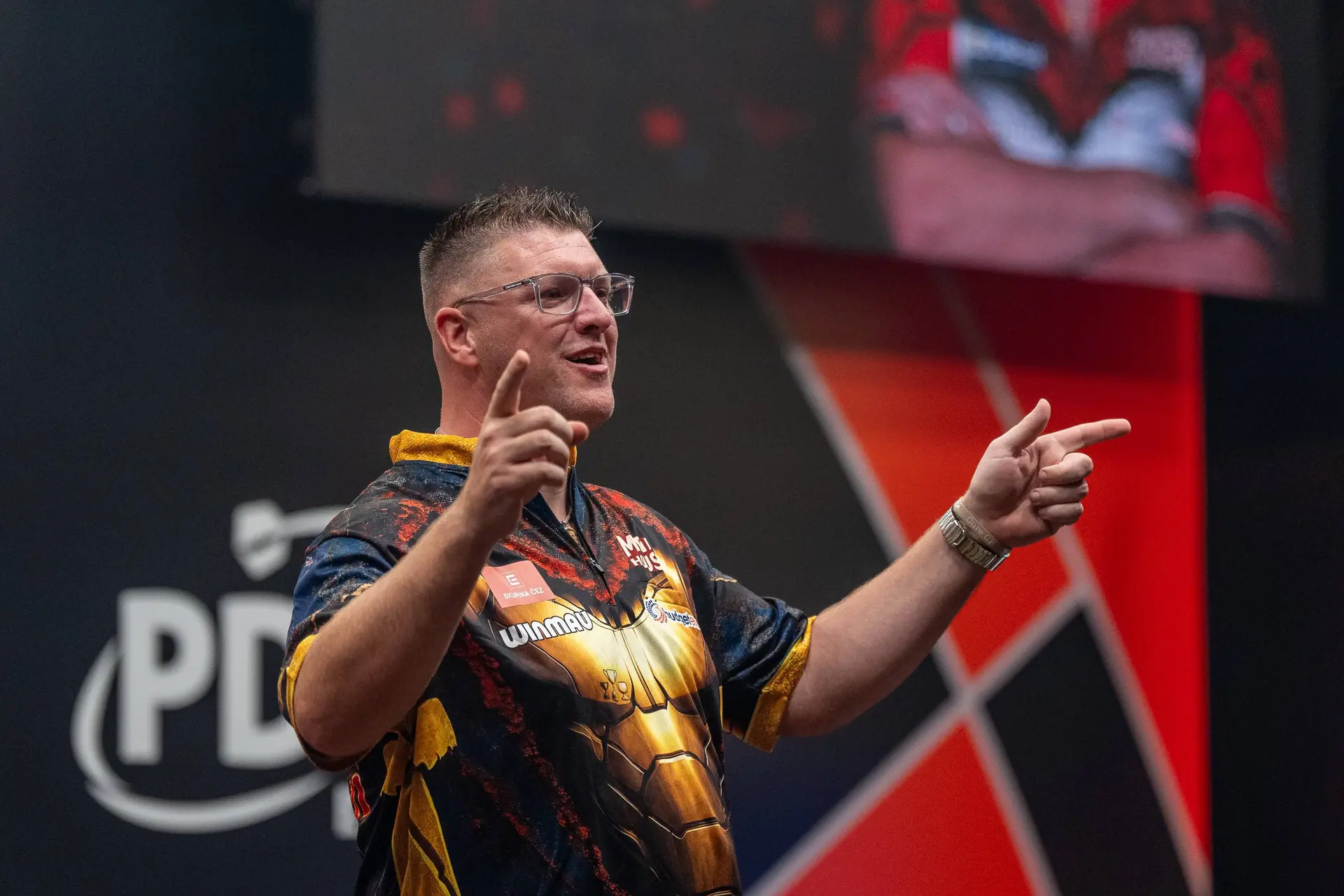 Daryl Gurney (1)