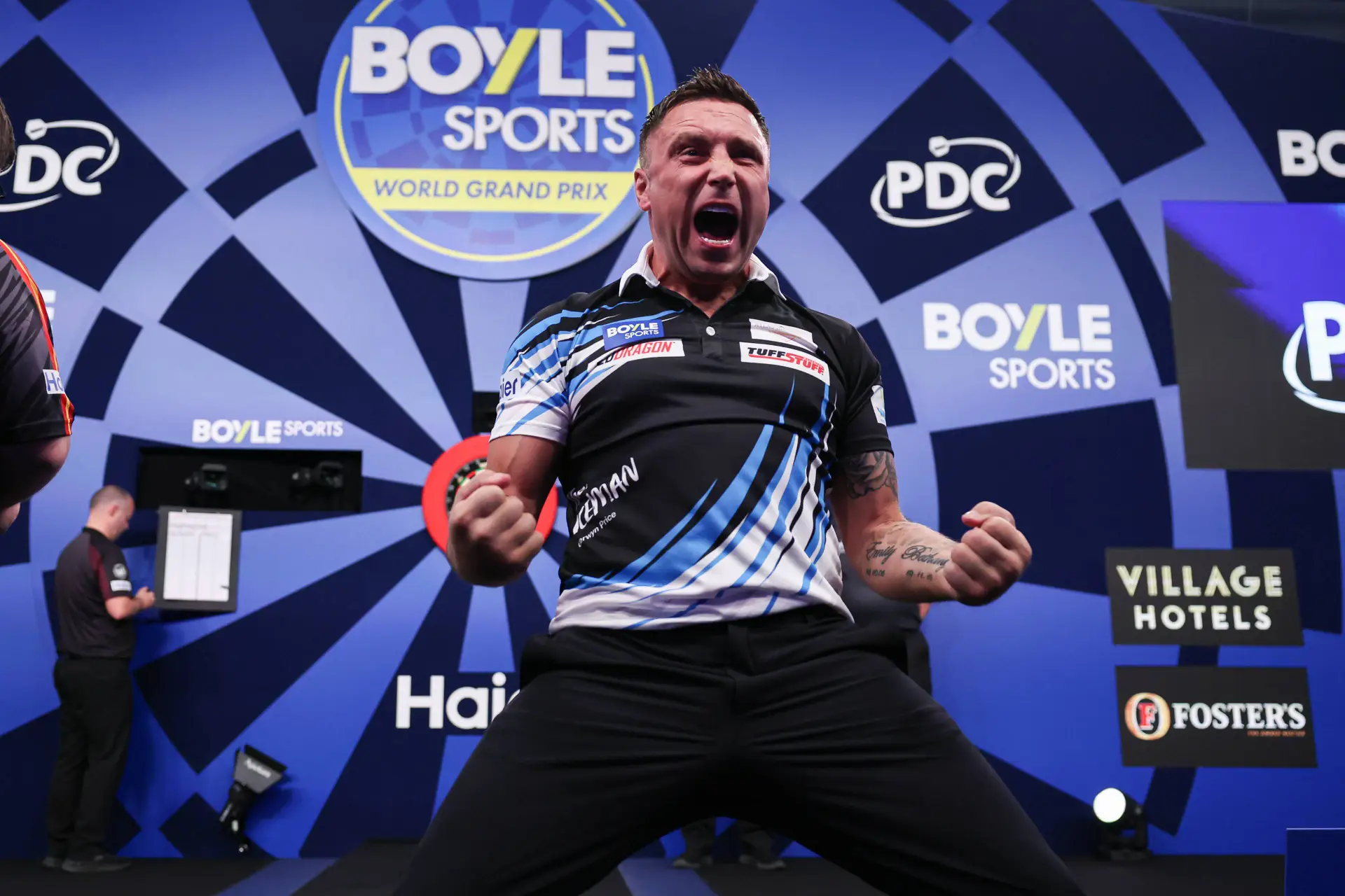 Gerwyn Price roars at the 2026 World Grand Prix