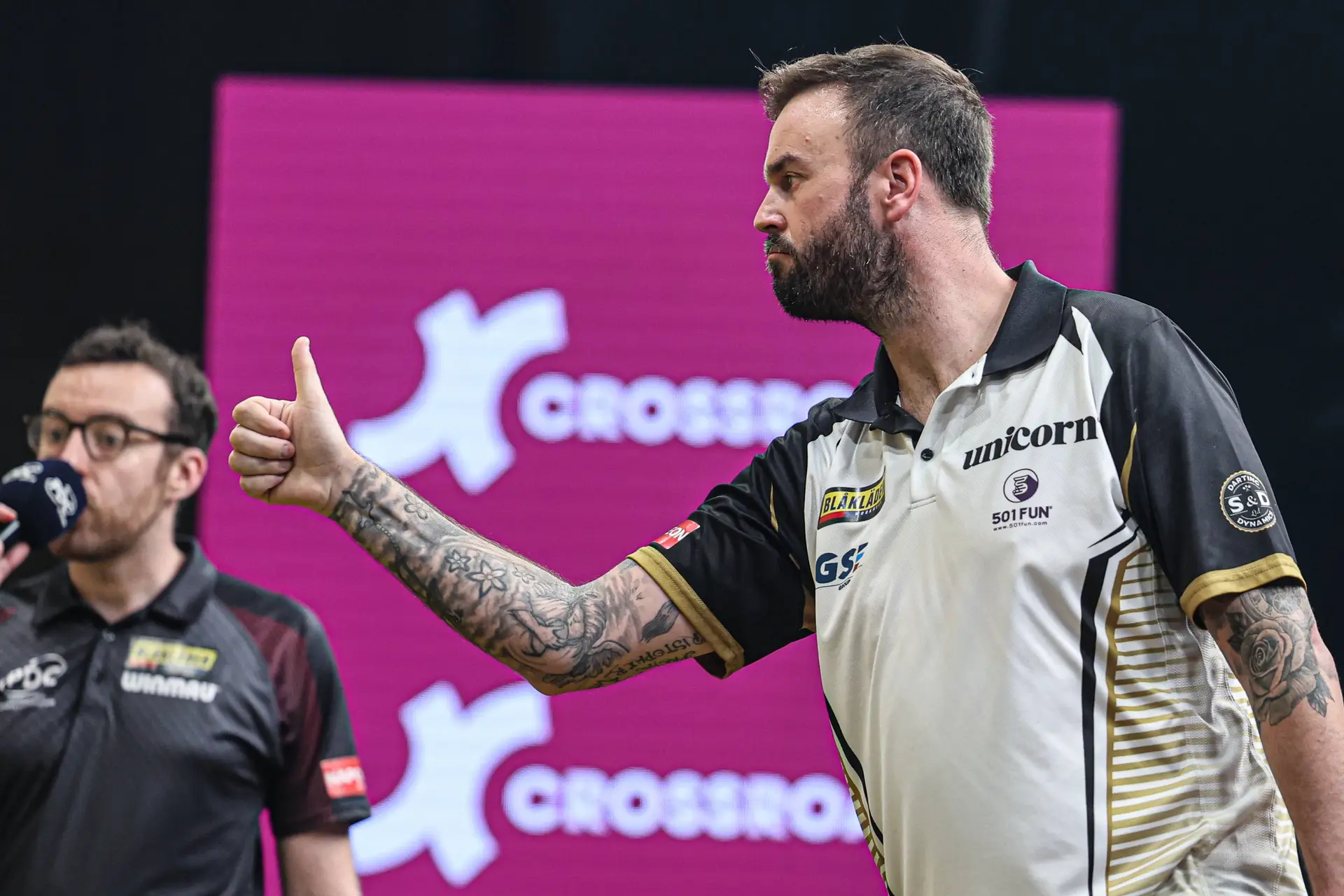 "If he wants to be an absolute helmet that is on him, karma will come around" - Ross Smith gives instant take on Suljovic antics in Basel