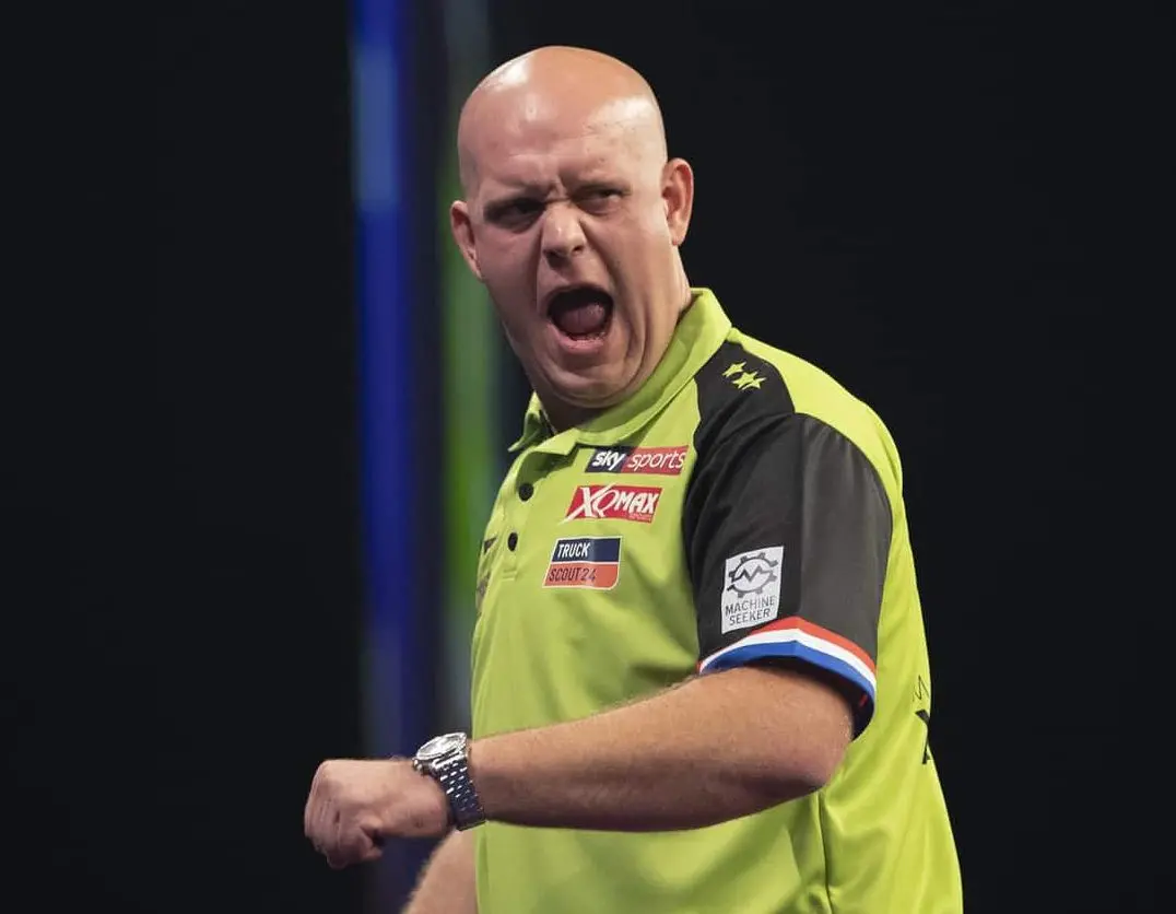 Van Gerwen becomes five-time World Grand Prix champion with victory over Chisnall