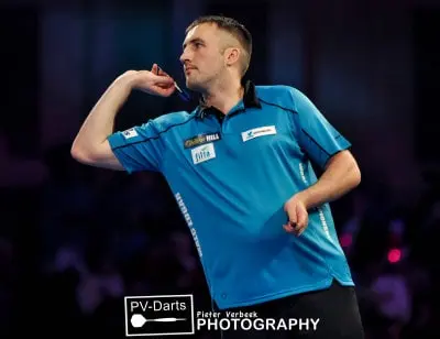 (VIDEO): Edgar TV discusses (the lack of) rules in darts