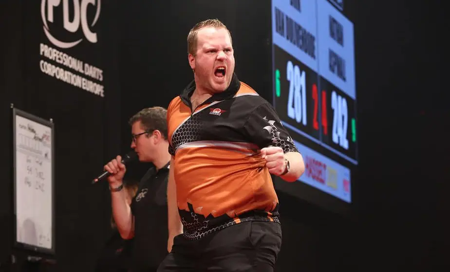 Van Duijvenbode completes debut win at World Grand Prix over out of sorts Suljovic, Noppert comes from set down to see off Searle
