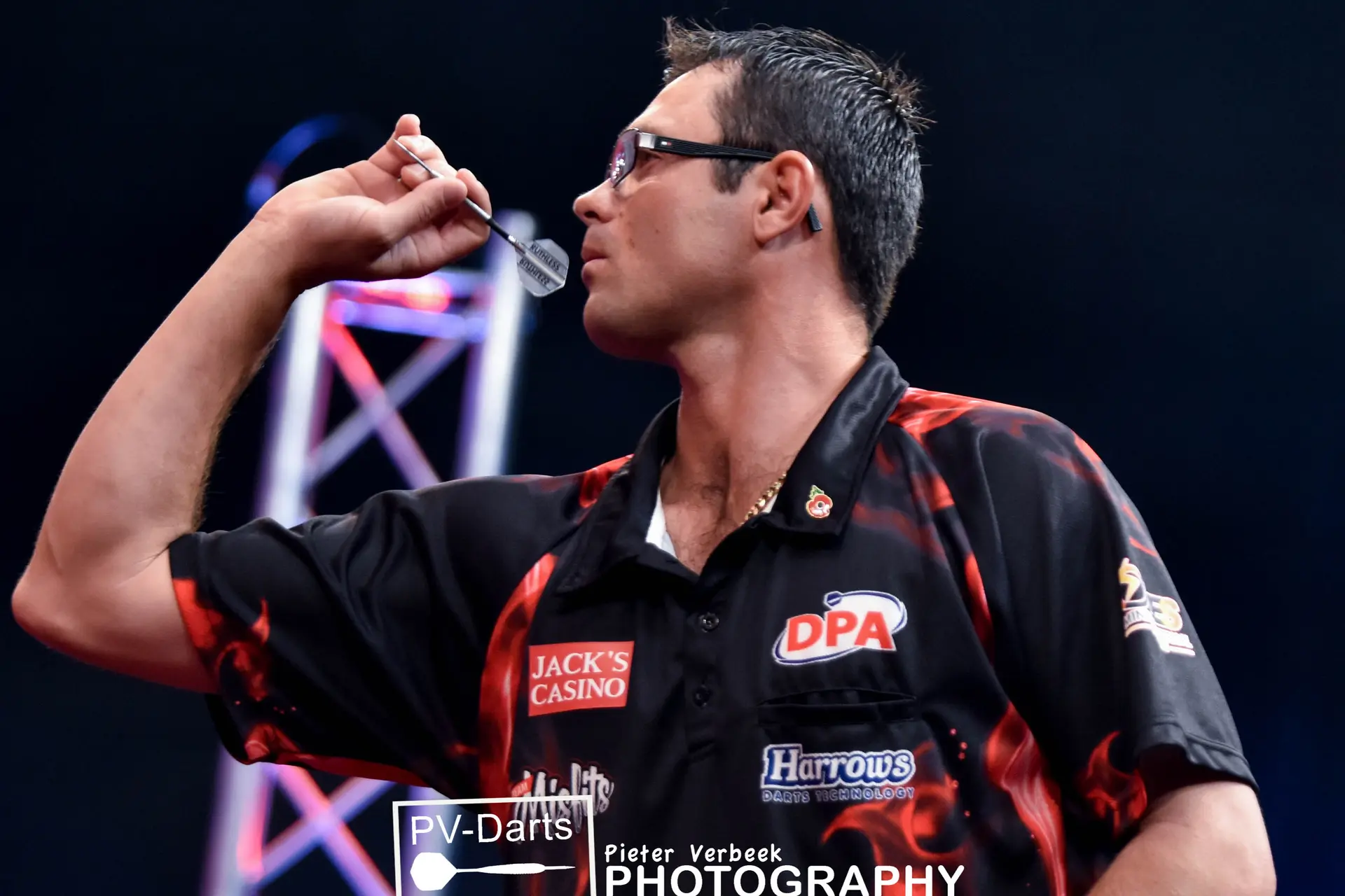Heta führt die Liste der höchsten Average am letzten Tag der PDC Super Series an