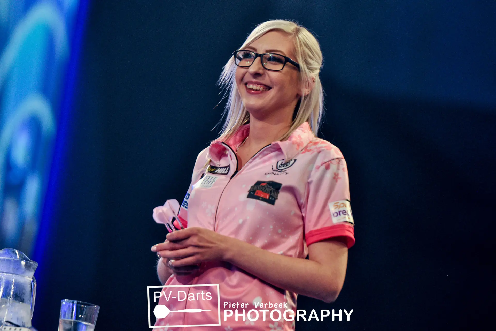 (VIDEO) Erinnerungen an die Darts WM: Fallon Sherrock schreibt Geschichte mit sensationellen Siegen im Alexandra Palace