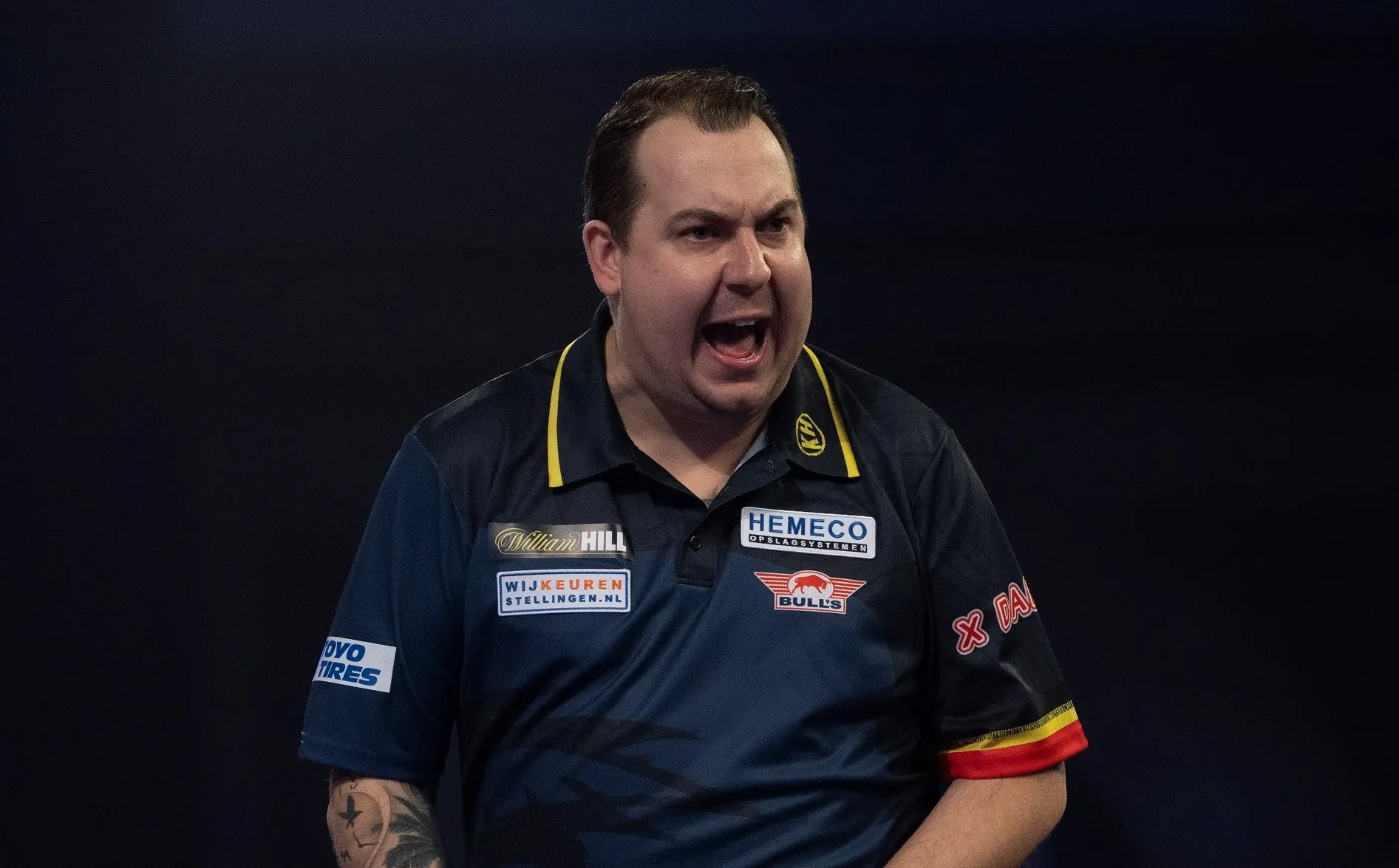 Huybrechts erzwingt Aufeinandertreffen mit Price trotz vieler Fehlwürfe