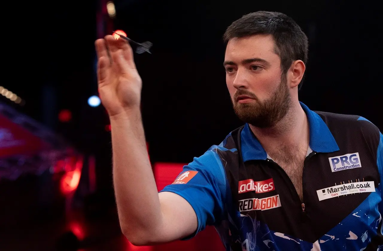 Van Gerwen verpasst das UK Open Finale nach überraschender Niederlage gegen Humphries