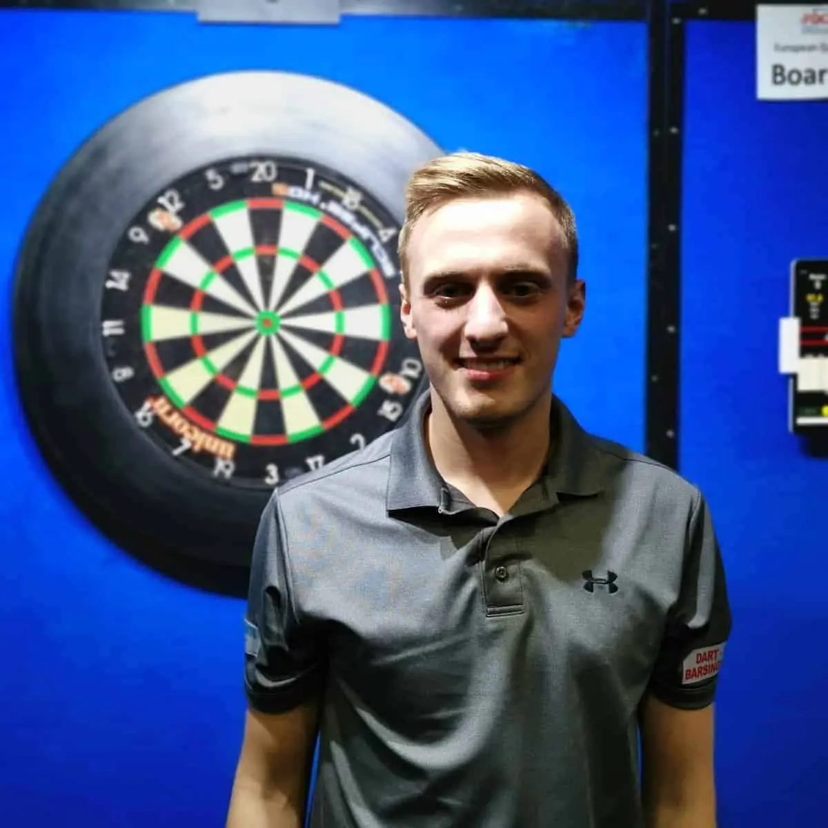 Schindler und Bunse bleiben am ersten Tag der PDC Europe Super League ungeschlagen