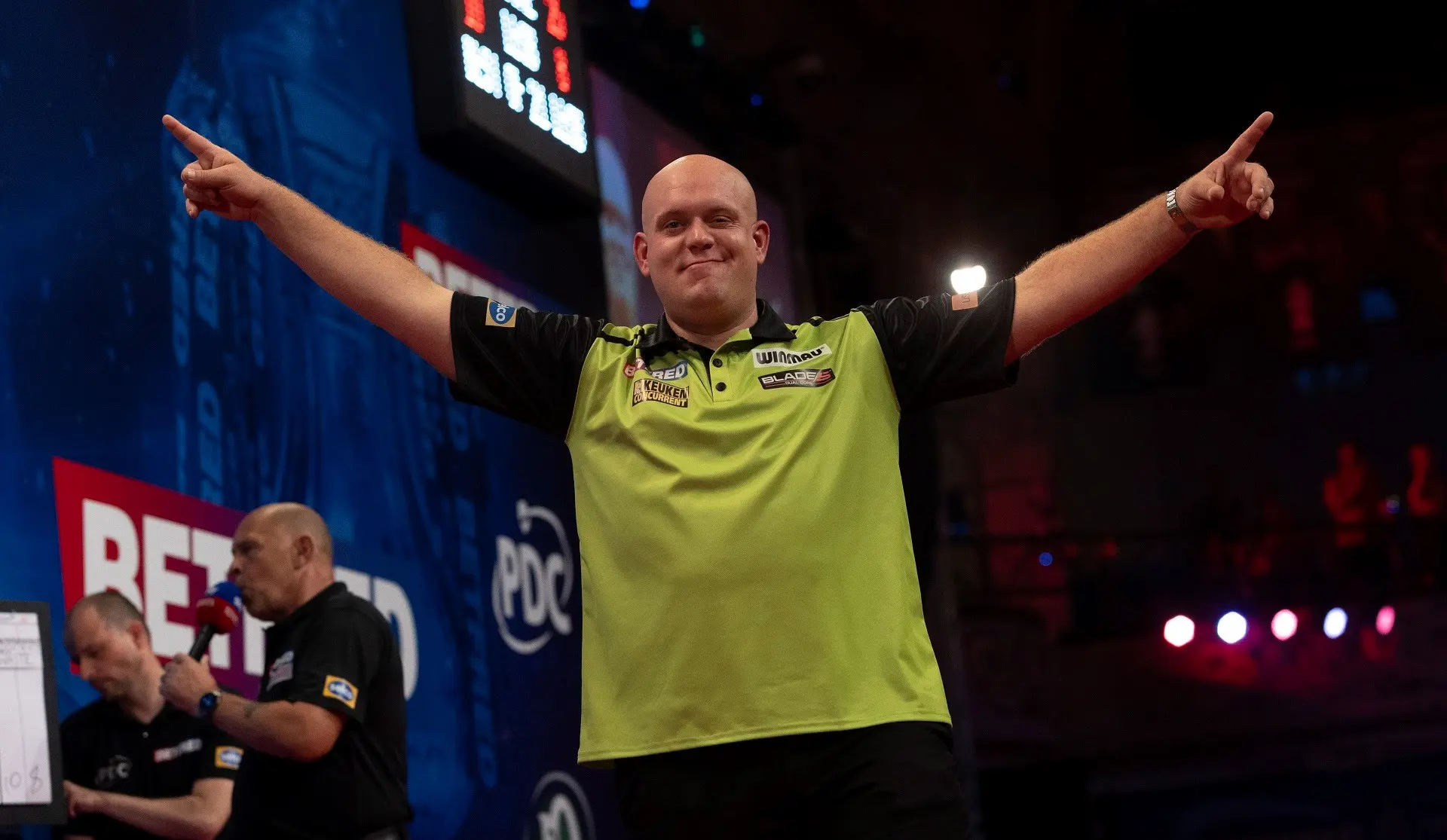 Van Gerwen zieht trotz eines schlechten Tages ins Halbfinale des World Matchplay ein