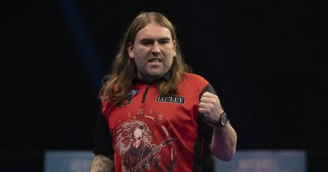 Searle wirft van den Bergh aus dem World Grand Prix, Price gewinnt die erste Runde gegen Smith