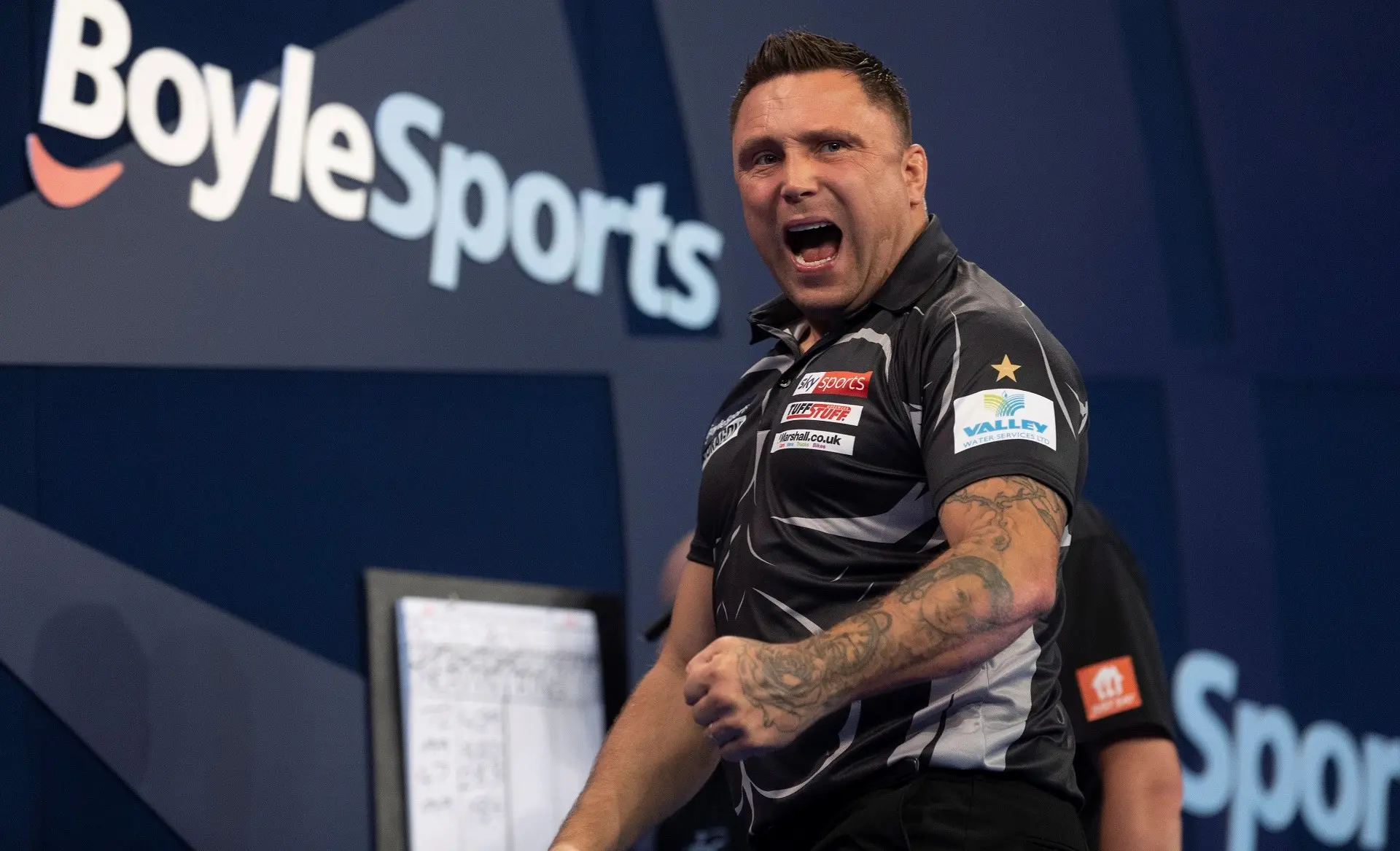 Price sichert sich nach Comeback walisisches Finale beim World Grand Prix