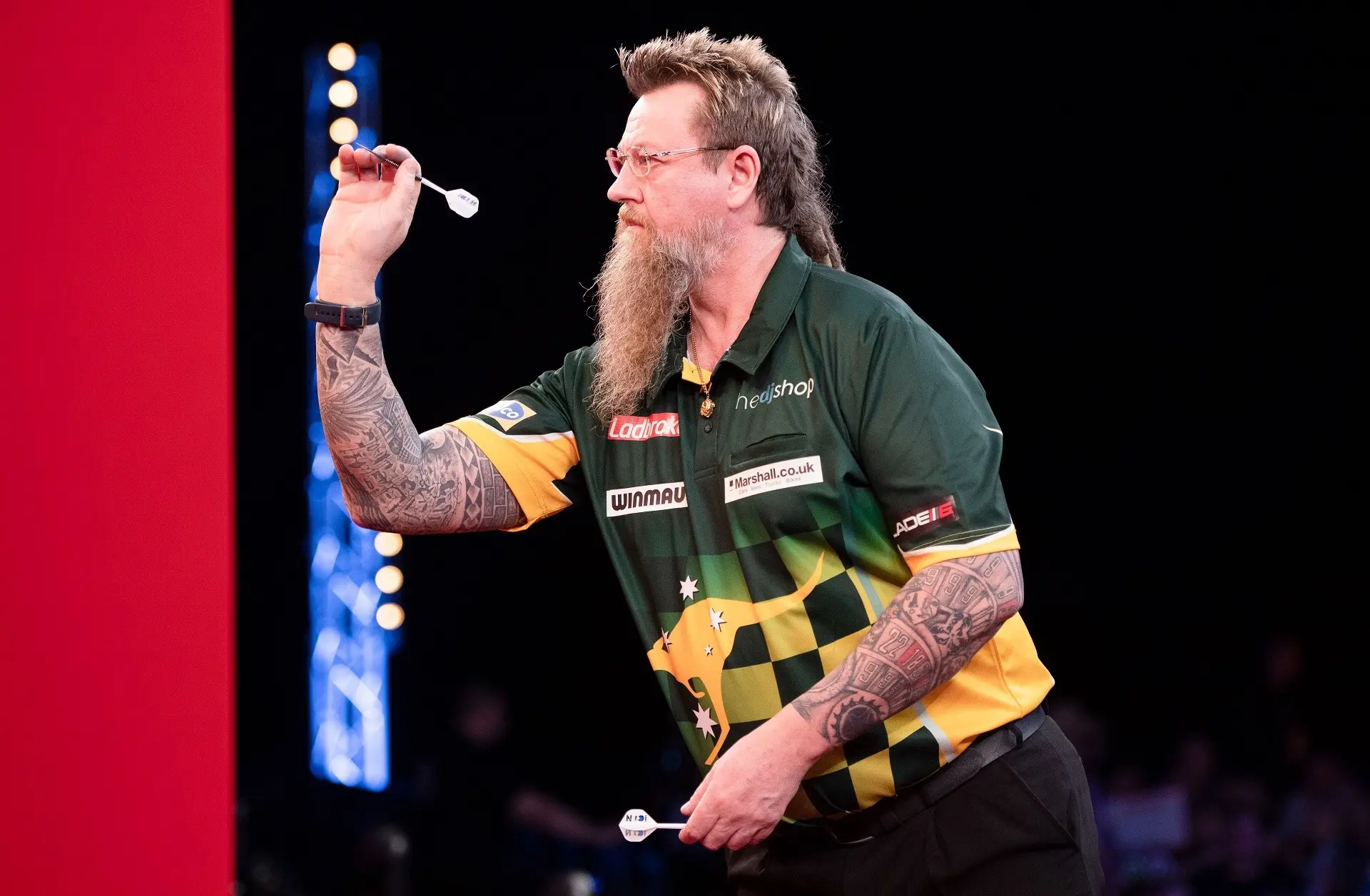 Teilnehmer der New Zealand Darts Masters 2022, darunter Whitlock und Van den Bergh