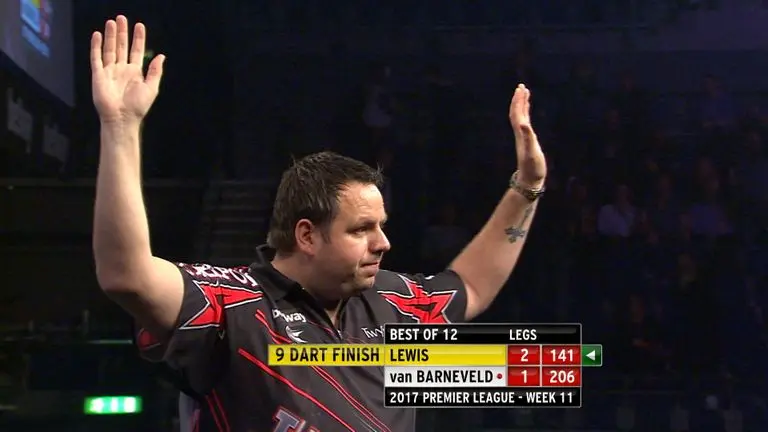 THROWBACK VIDEO: Lewis wirft 9-Darter gegen van Barneveld in der Liverpooler Premier League