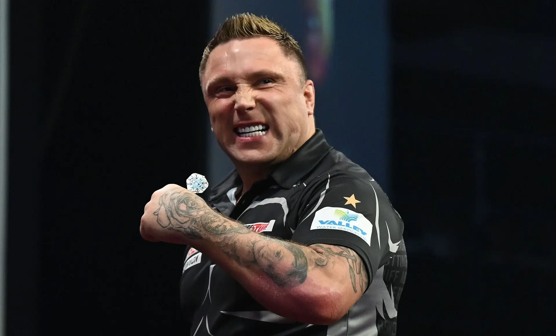 Price besiegt Wright im European Tour-Finale in Riesa und bleibt die Nummer eins der Welt