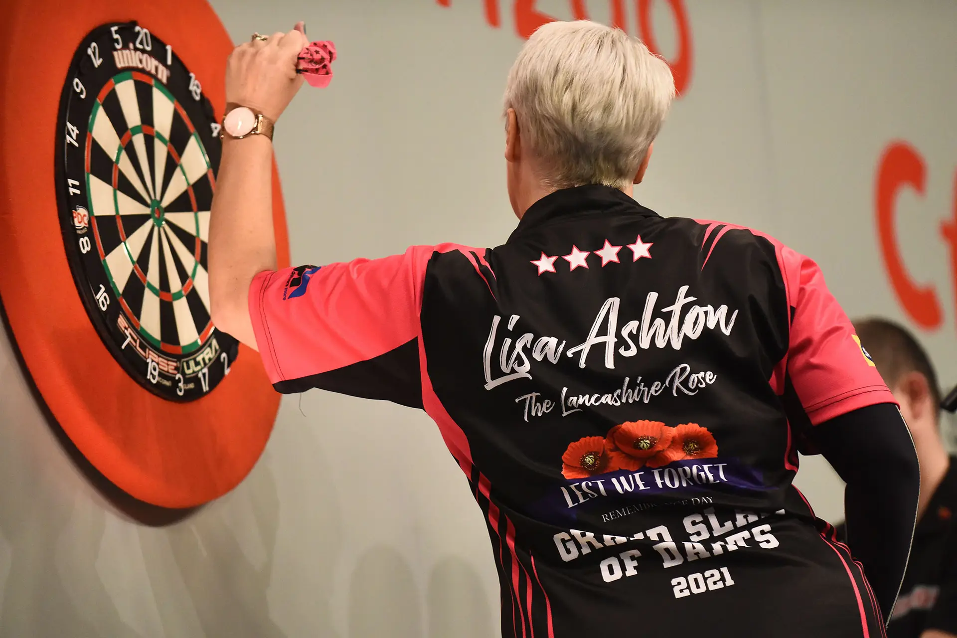 Ashton festigt nach erfolgreichem Wochenende die Führung in der PDC Women's Series Order of Merit