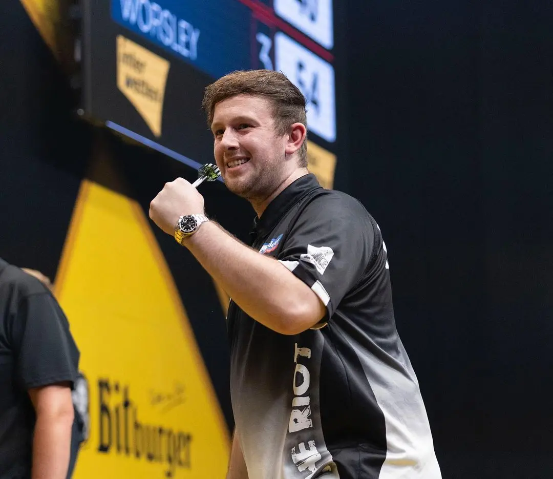 Troppmann bei seiner zweiten Teilnahme bei European Tour Event mit Knall weiter; Rydz aufgrund Krankheit Kurz' kampflos weiter