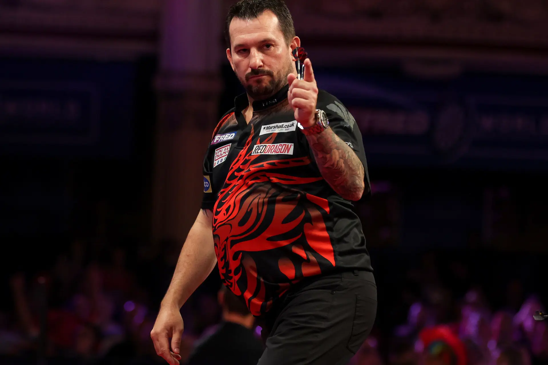 Titelverteidiger Clayton zieht an Noppert vorbei, Smith erzielt 107er-Average bei hervorragendem Wright-Sieg