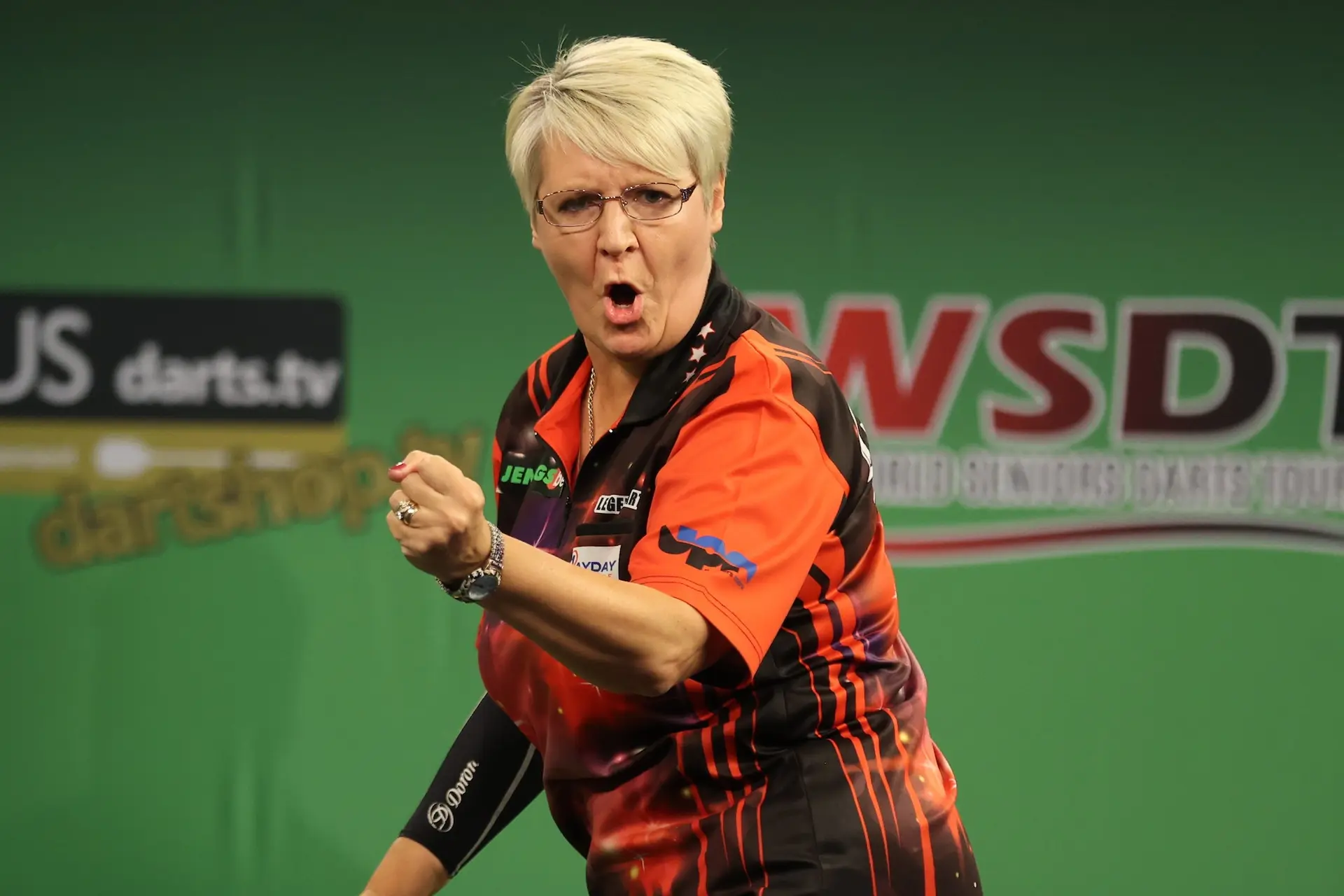 Ashton erneut siegreich beim World Seniors Matchplay; Adams, Jenkins und Thornton ebenfalls unter den letzten Acht