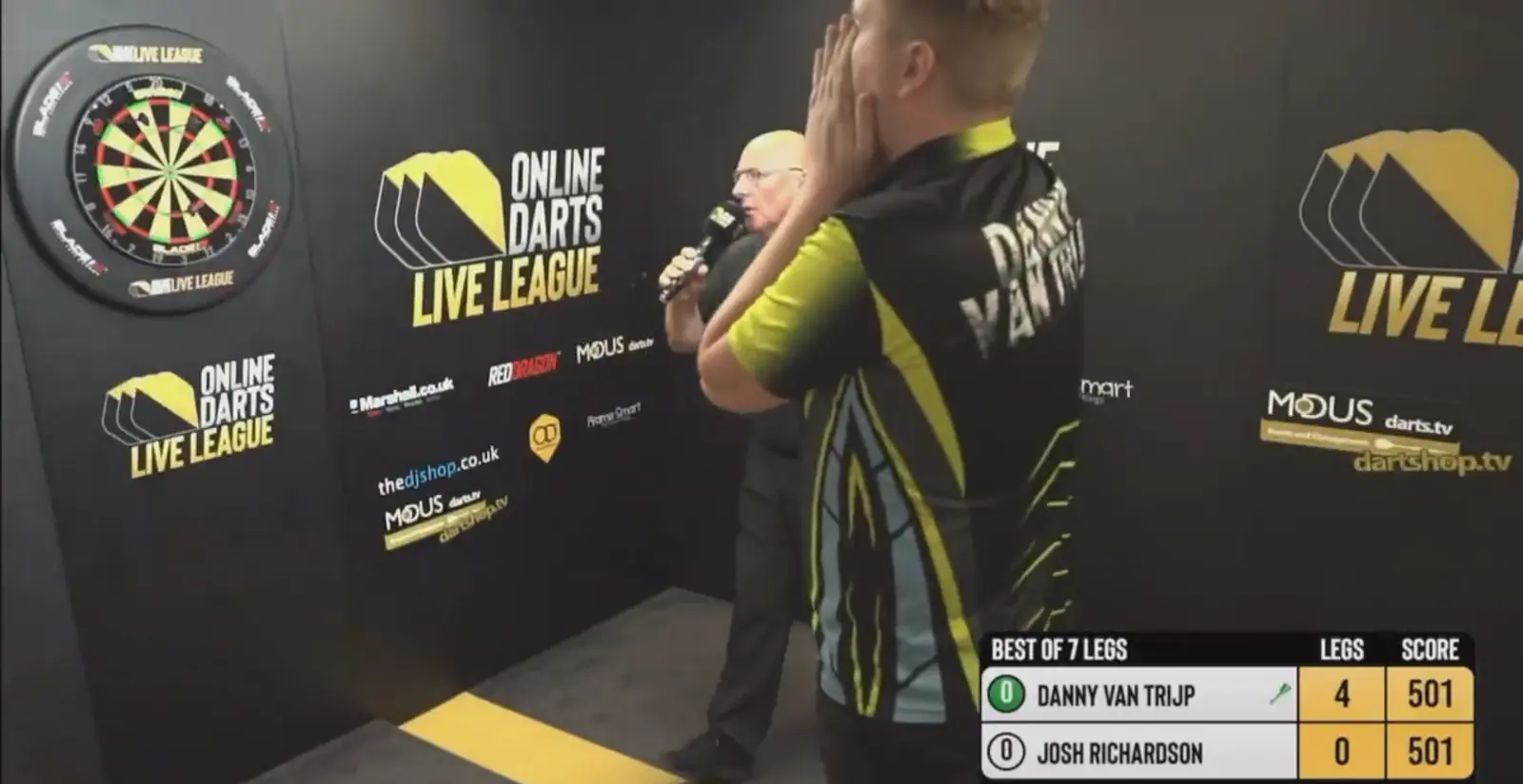 VIDEO: Van Trijp wirft 9-Darter bei der Online Darts League