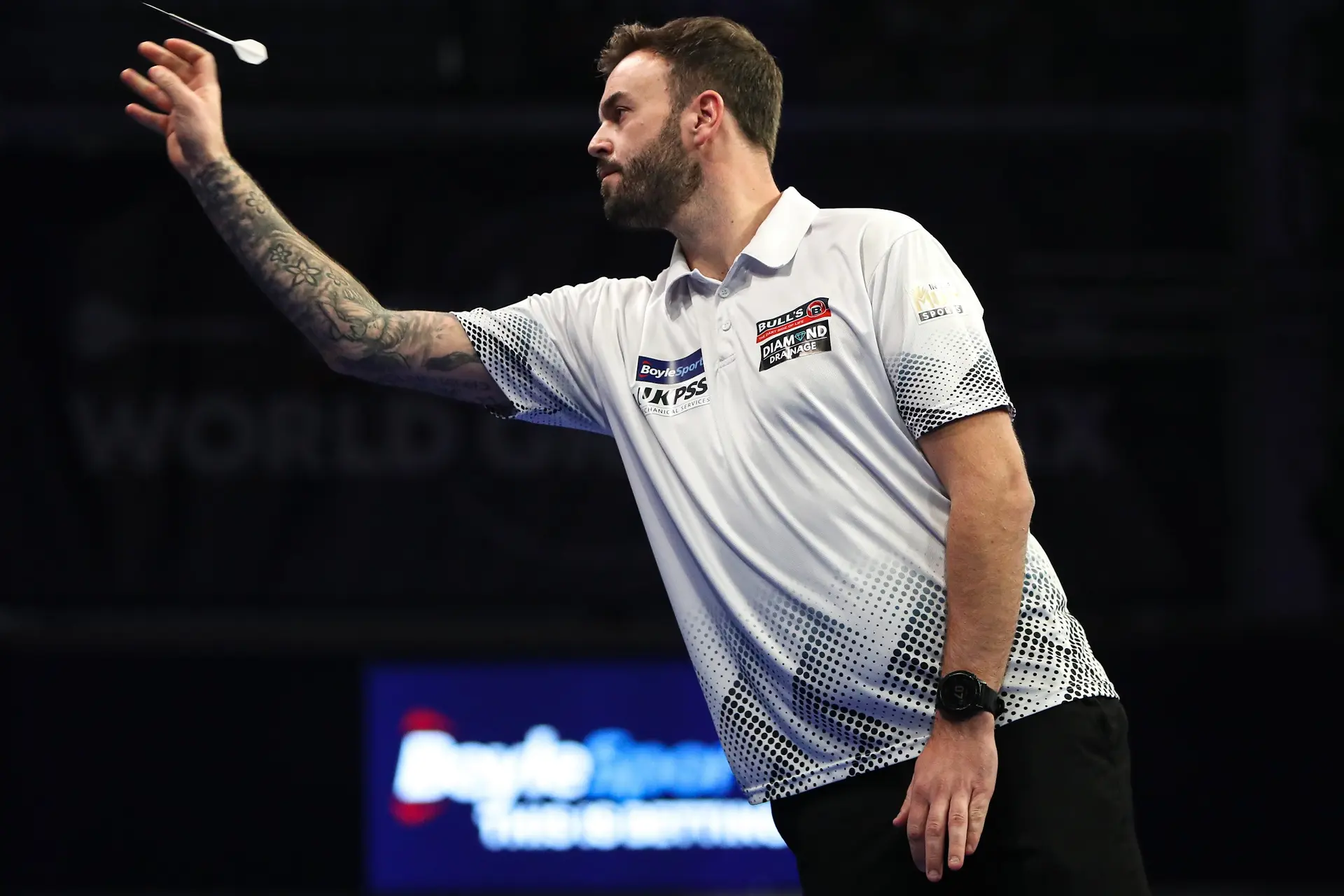 Ross Smith widersteht Dobey-Comeback und trifft im Finale der European Championship auf seinen Namensvetter