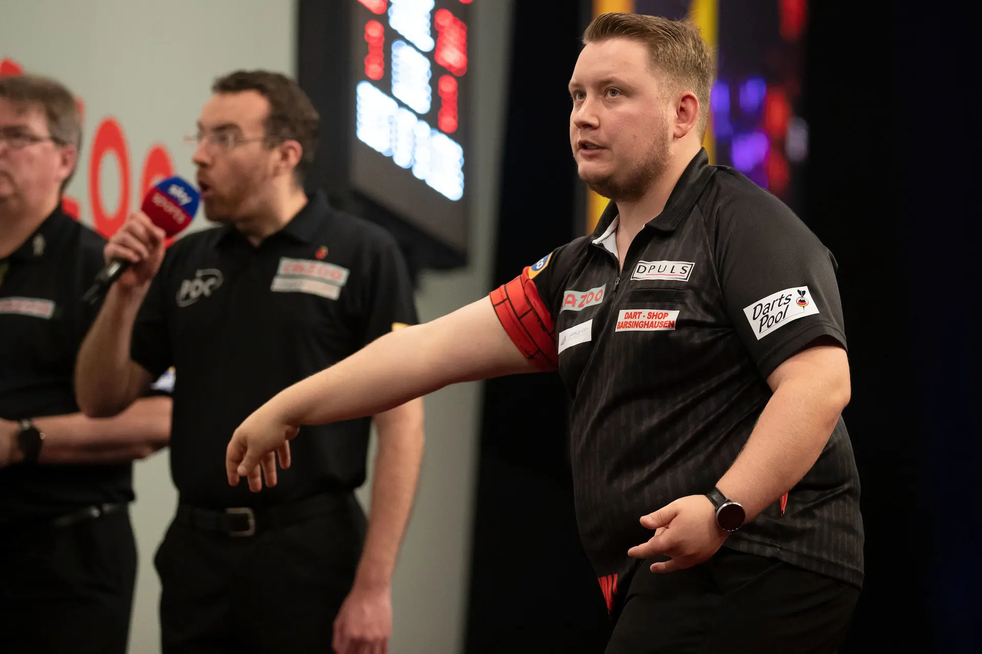 Gilding nimmt Schindler aus dem Turnier und überrascht nach acht Jahren erneut mit Halbfinaleinzug bei UK Open