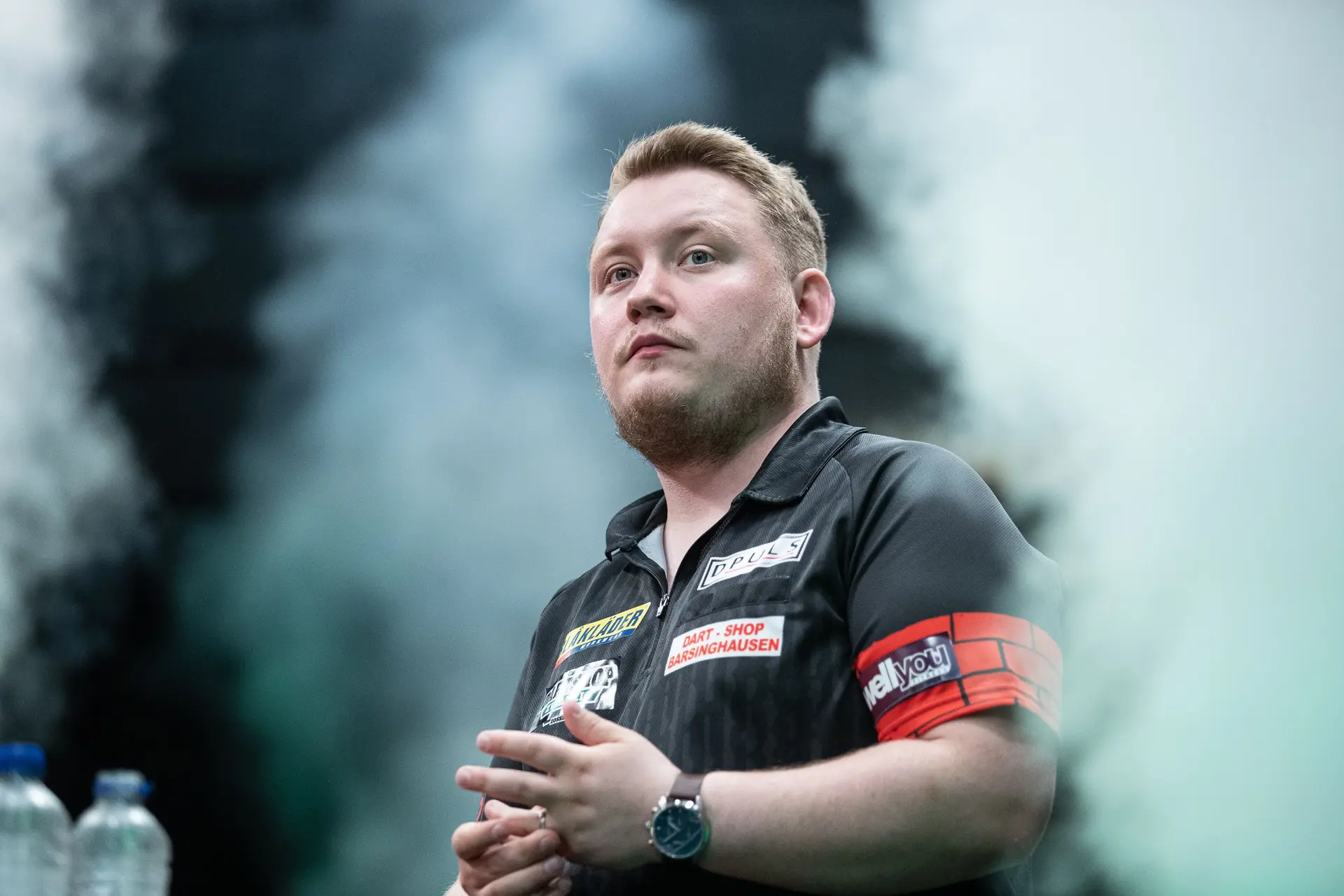 Schock zum Auftakt: Schindler unterliegt gegen van Duijvenbode und scheidet aus der European Championship 2024 aus - Smith verpasst Chisnall einen Whitewash