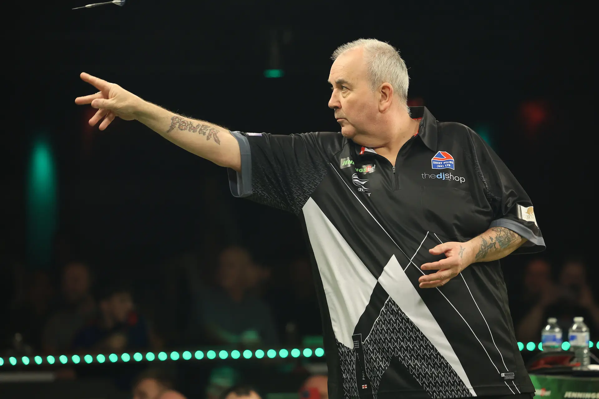 Verteilung der Preisgelder bei den World Seniors Darts Masters 2023 mit einem Preisgeld von über £30.000