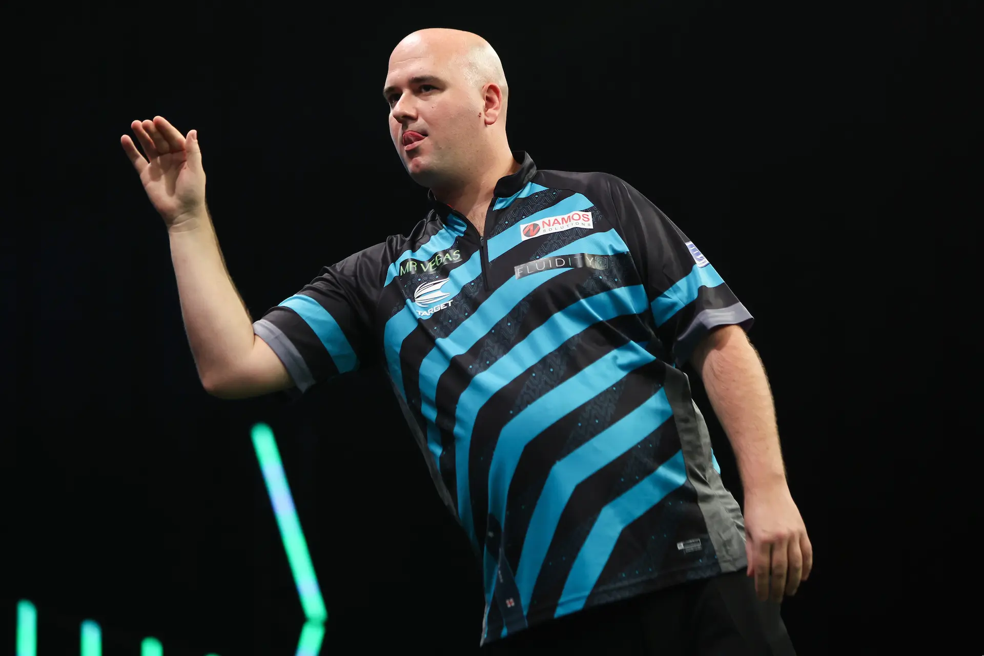 Rob Cross besiegt Thibault Tricole nach schwachem ersten Satz in zwei Sätzen