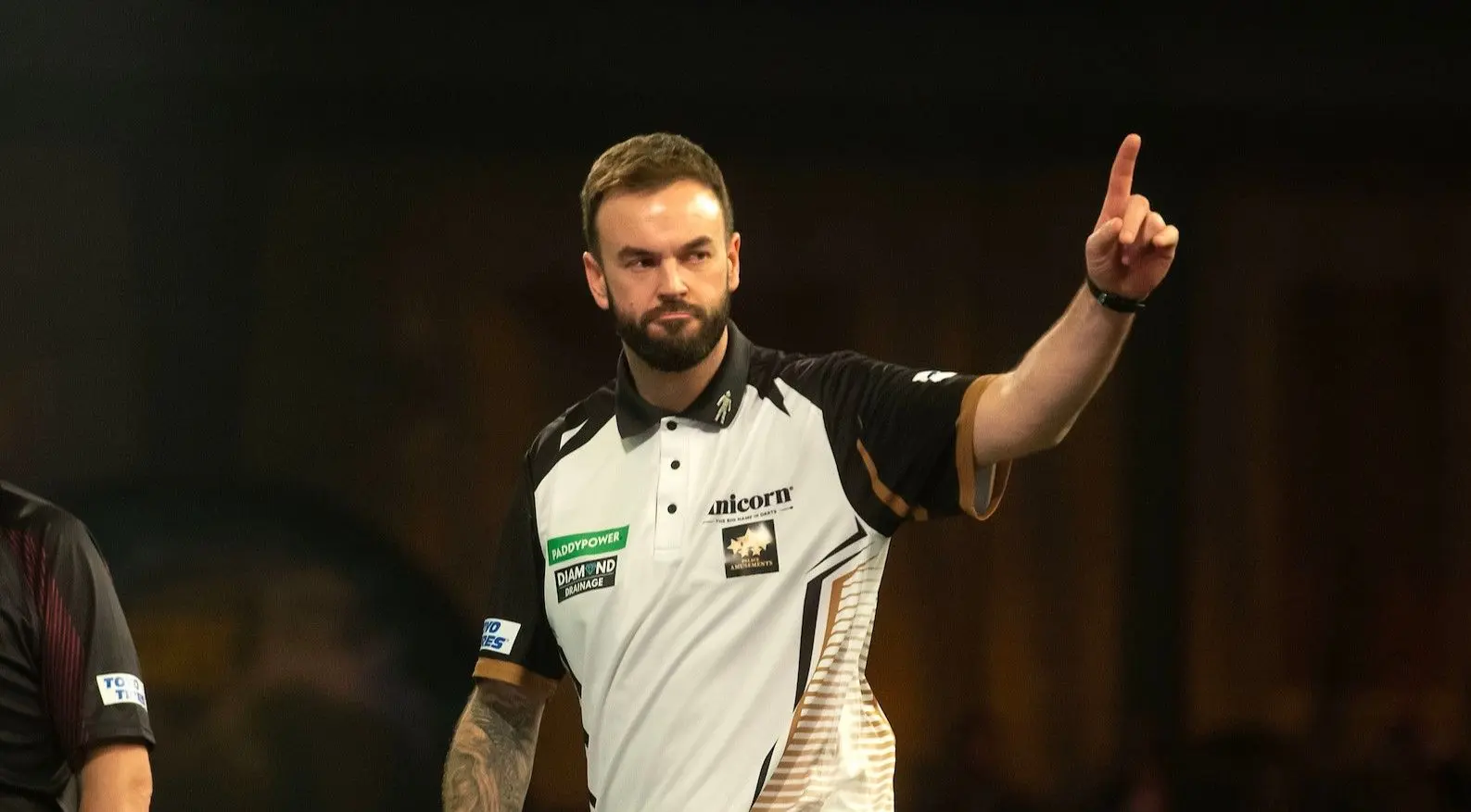 Ross Smith holt ersten Sieg beim World Matchplay