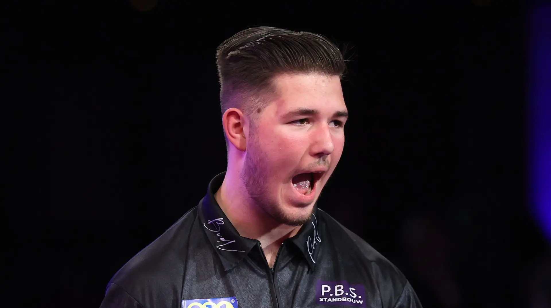 Bradley van der Velden und Aurora Fochesato holen WDF-Junioren-Weltmeistertitel im Lakeside
