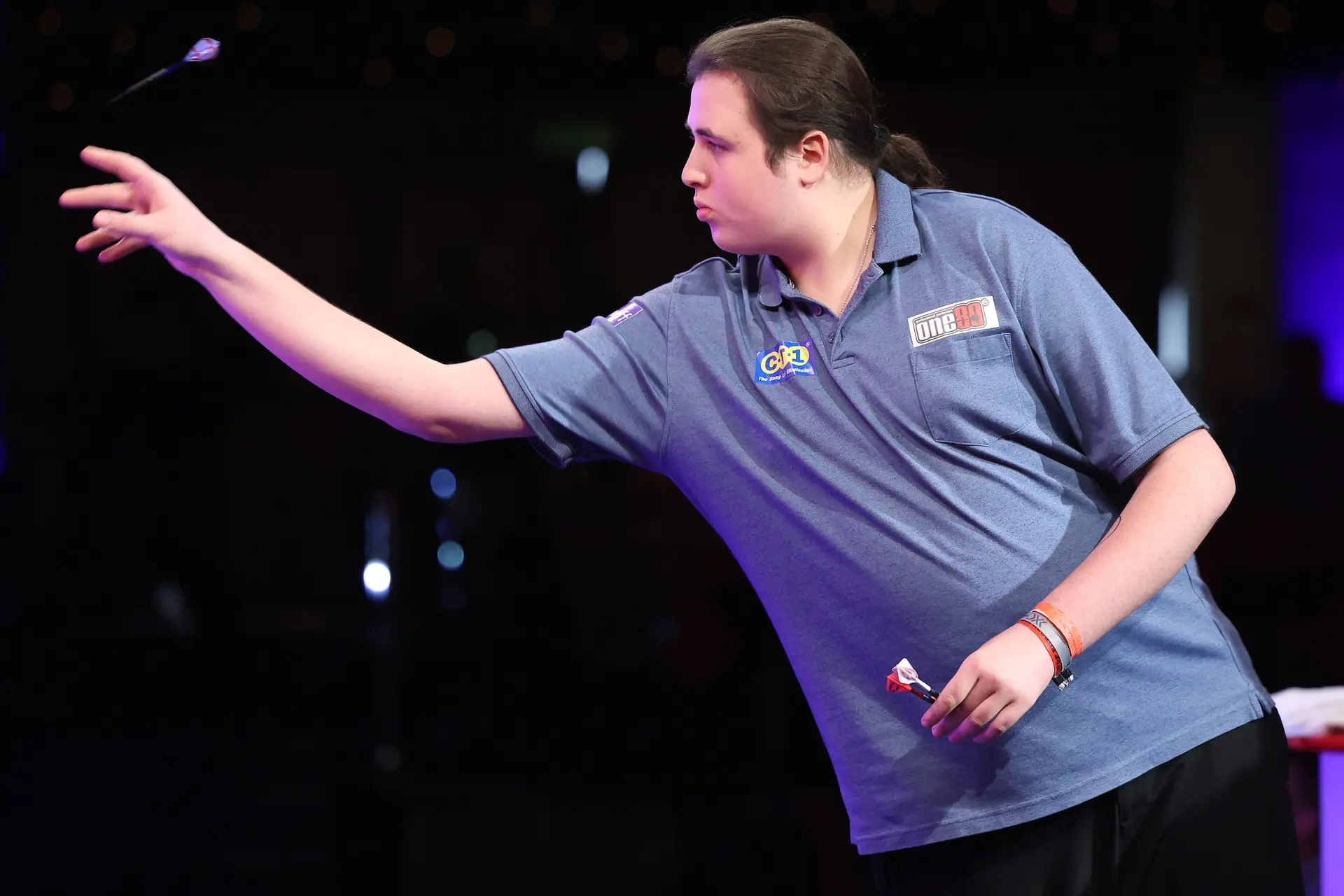 Diese 48 Spieler haben sich für die WDF-Weltmeisterschaft in Lakeside qualifiziert, darunter ein Deutscher