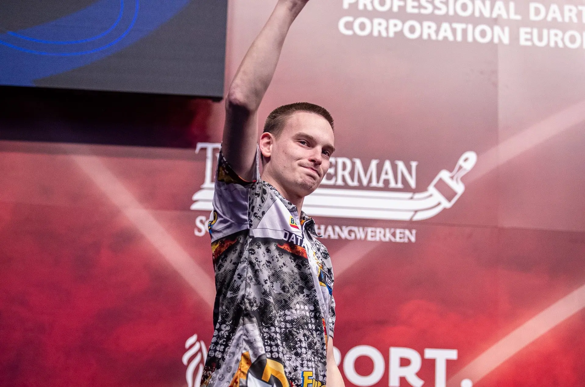 Ricardo Pietreczko und Martin Schindler spielen sich in den Finaltag der International Darts Open 2024