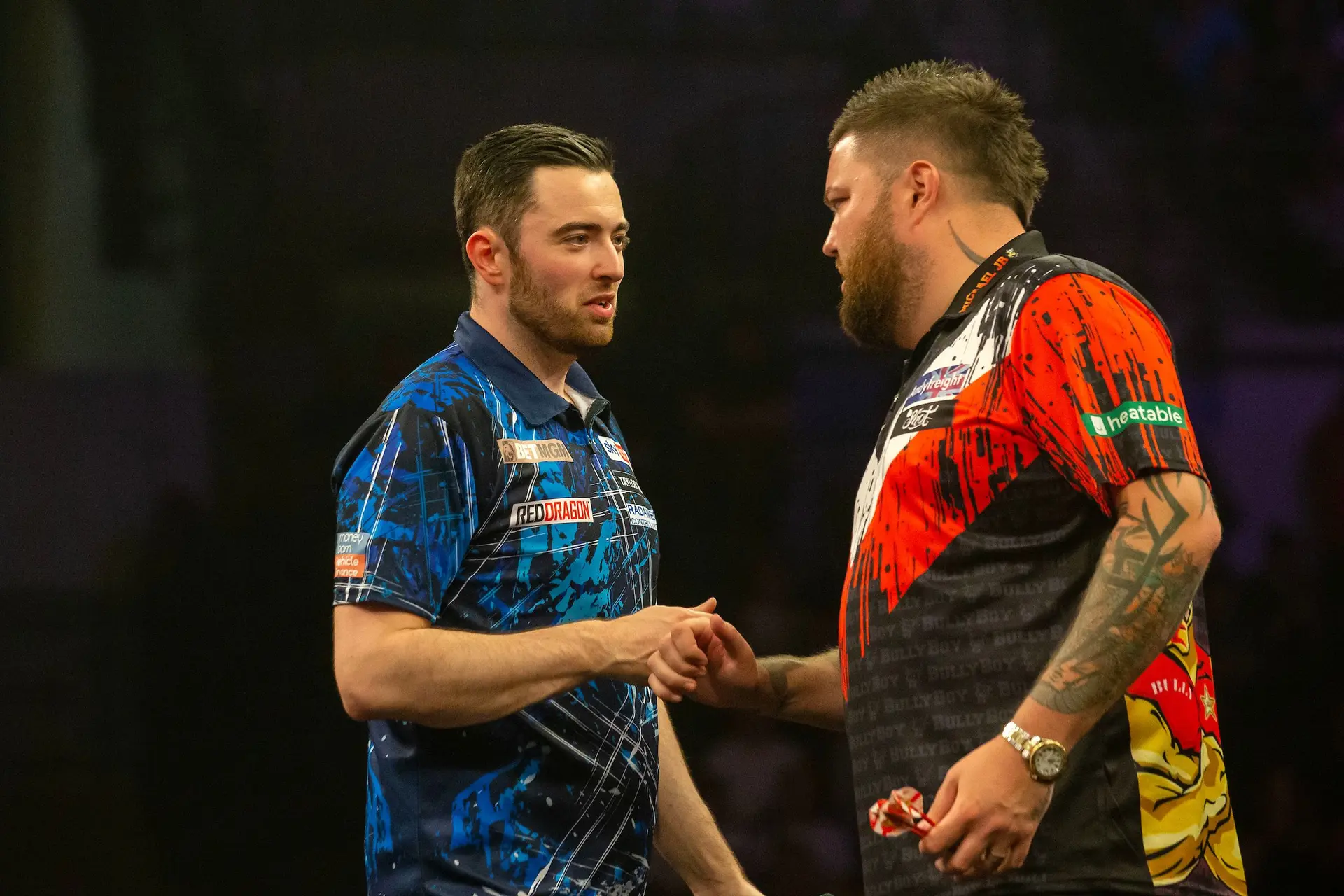 Spielplan am Finaltag beim New Zealand Darts Masters 2024: Top-Duell zwischen Luke Humphries und Michael Smith