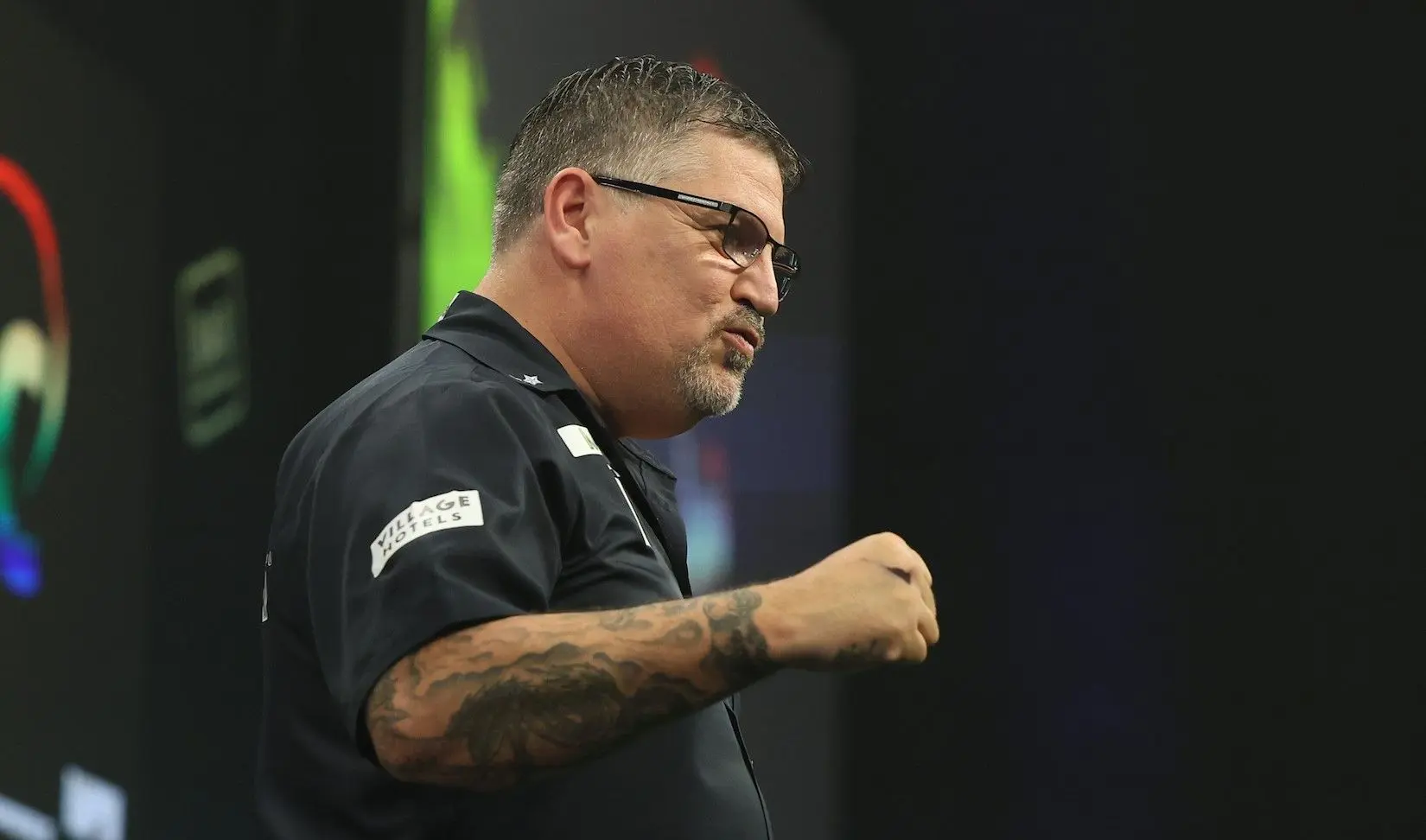 Gary Anderson beendet Gian van Veens Serie und sorgt beim Grand Slam of Darts für spannendes Halbfinale gegen Luke Littler