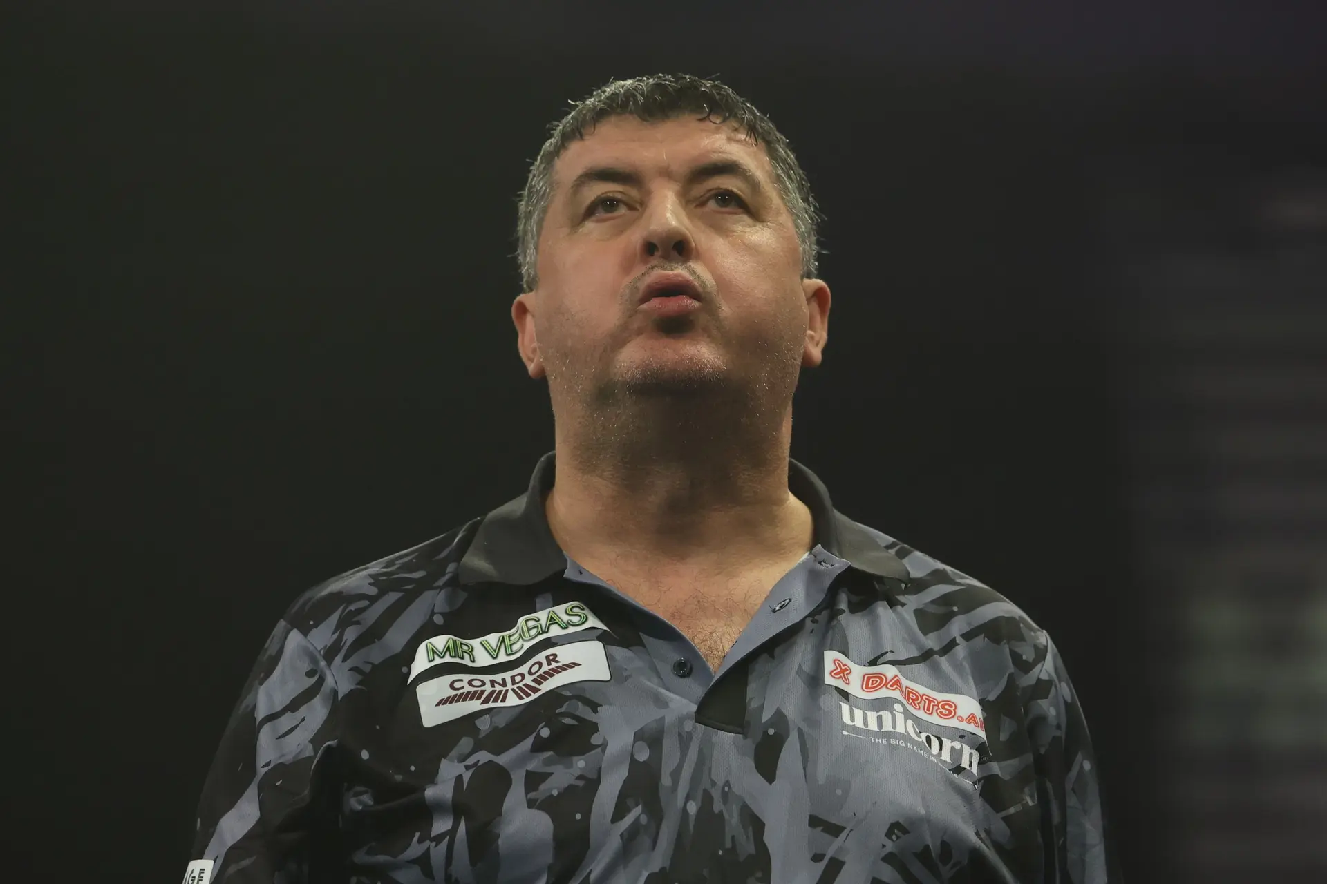 Mensur Suljovic von Wesley Plaisier  bei Players Championship Finals bereits aus dem Turnier genommen