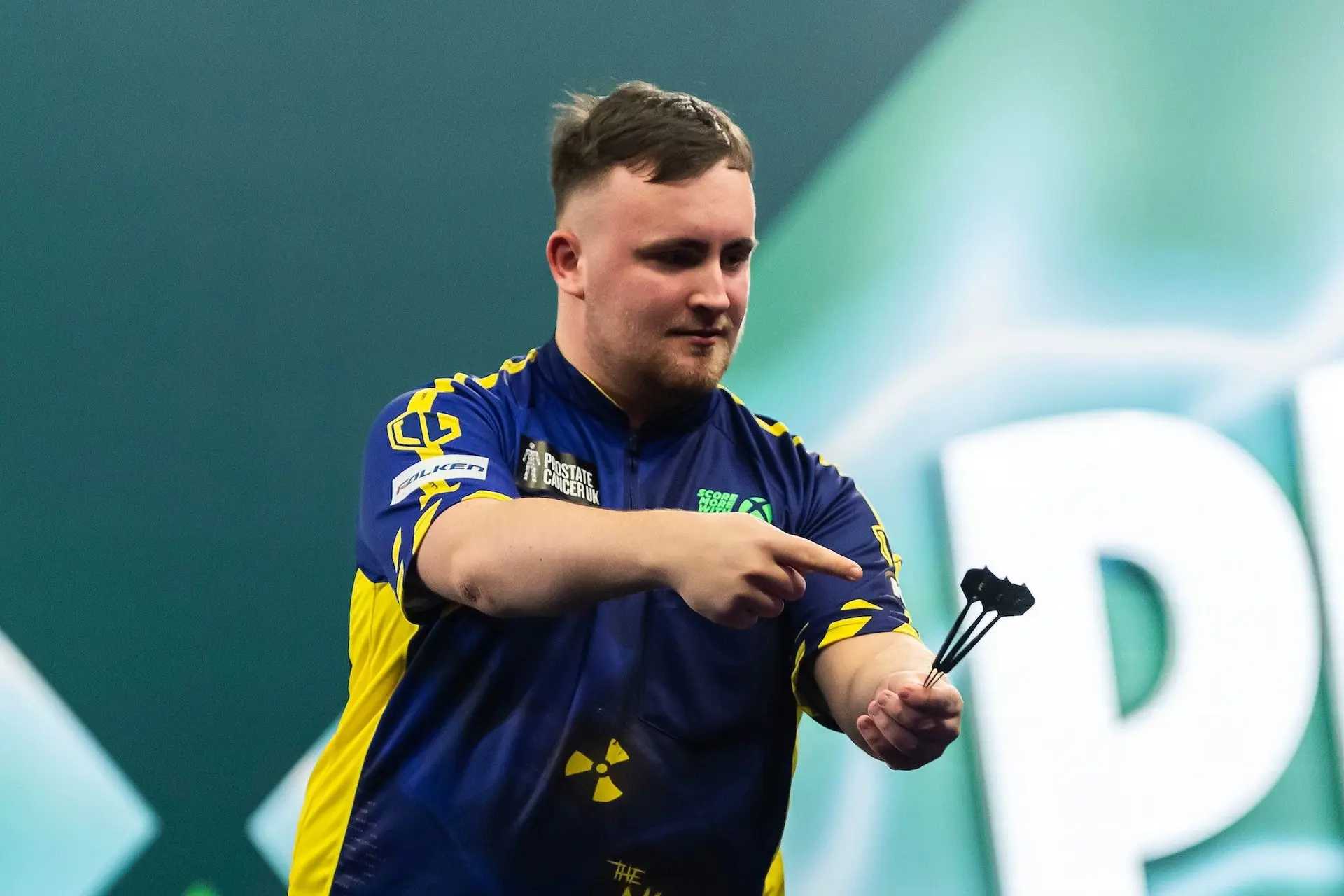 "Es war alles ein bisschen zu viel" - Luke Littler bricht nach WM-Auftakt plötzlich in Tränen aus