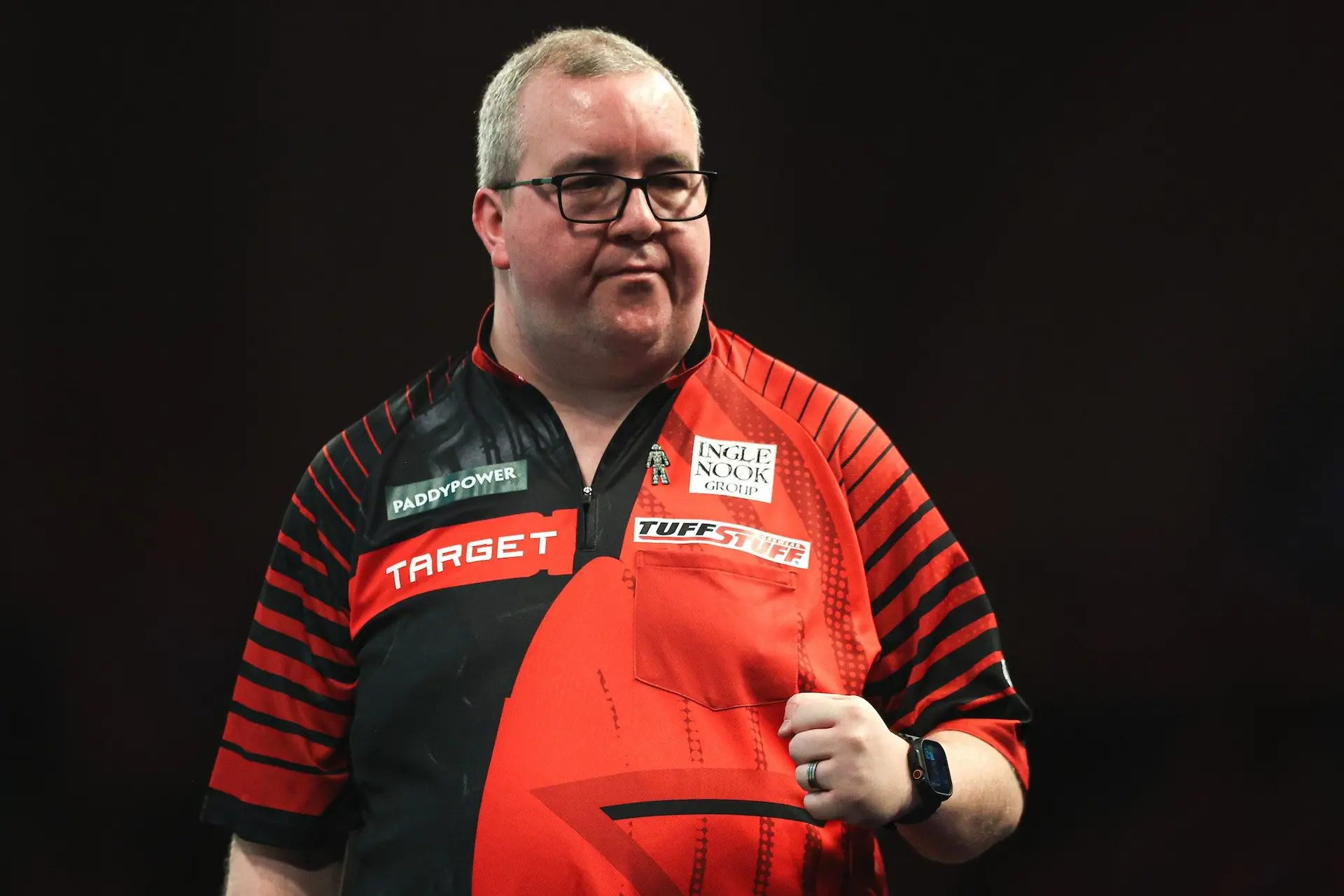 Bunting sichert sich mit Sieg über Price den Titel der Bahrain Darts Masters 2025