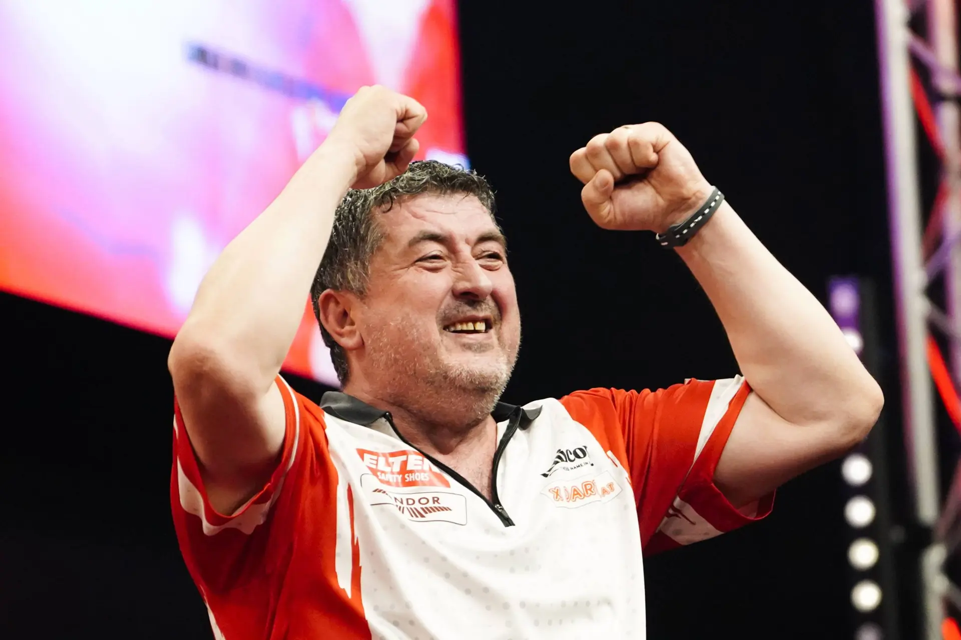 Mensur Suljovic bei den Baltic Sea Darts Open qualifiziert; Niko Springer in Finalrunde ausgeschieden
