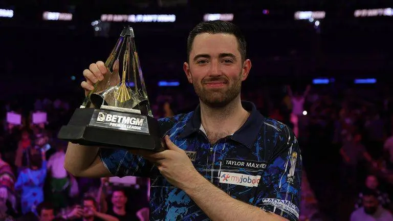 Emotionaler Humphries vollendet Traum mit Premier League-Titel: "Jetzt habe ich diesen Titel endlich"
