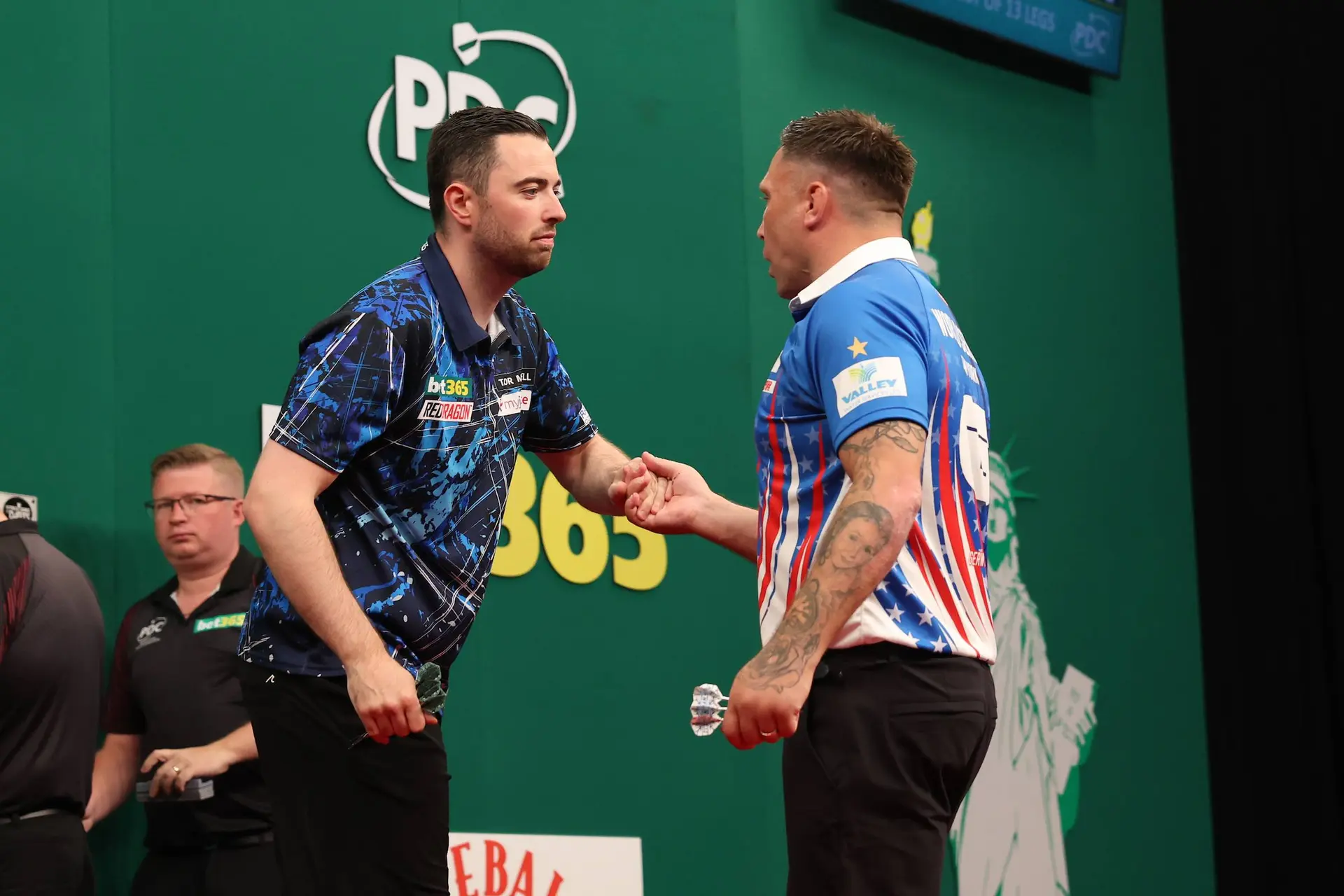 LIVE Grand Slam of Darts: Kracher zwischen Humphries und Price, Noppert gegen Littler im Halbfinale