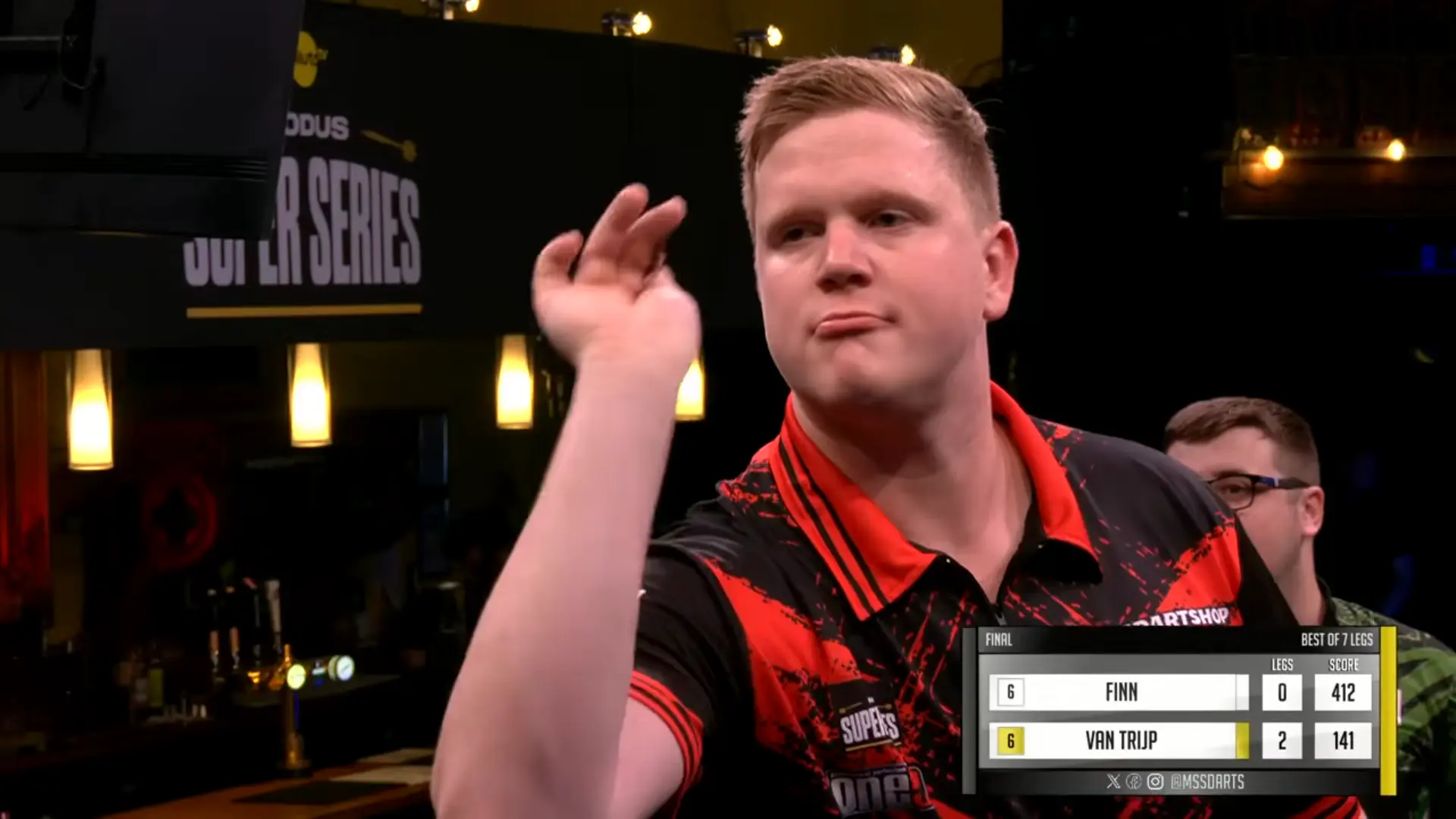 VIDEO: Danny van Trijp wirft 9-Darter und gewinnt MODUS Super Series-Finale mit 120er Average