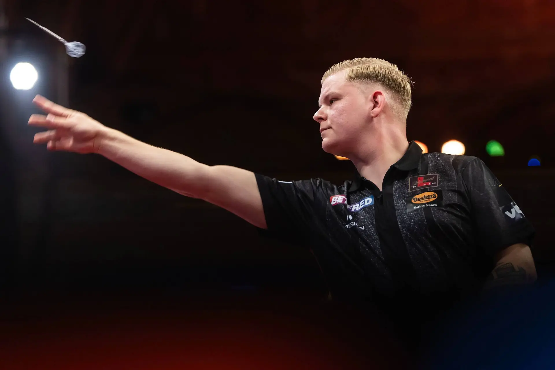 „Wenn meine Hände kalt sind, habe ich keinen Halt für die Darts" - Mike de Decker trotzt bei seinem Debüt in der World Series dem 'australischen Winter'
