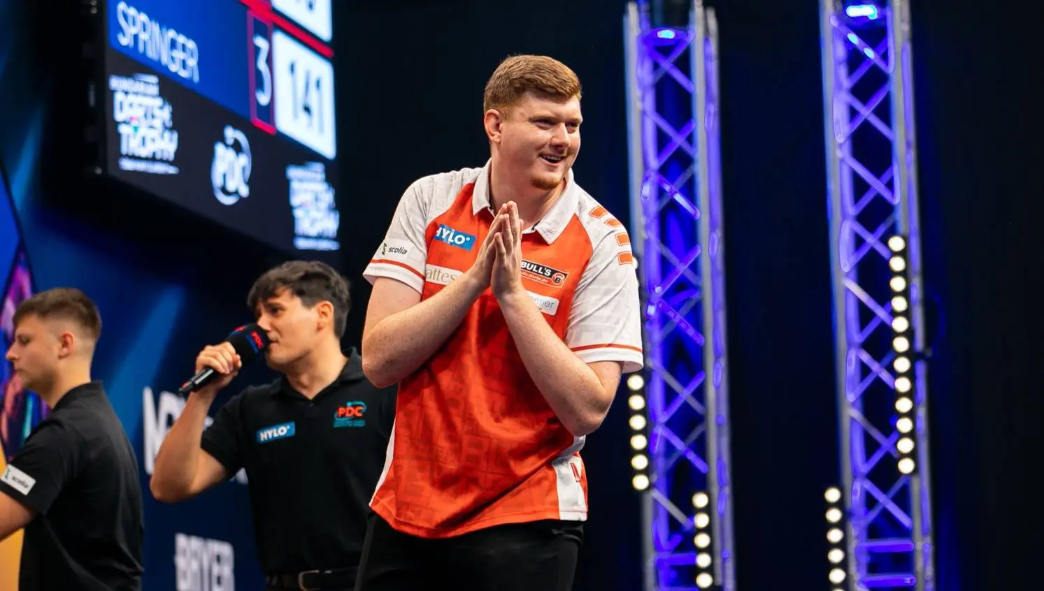 Niko Springer brilliert weiter: „Meenzer Bub“ wirft 9-Darter bei Players Championship 28