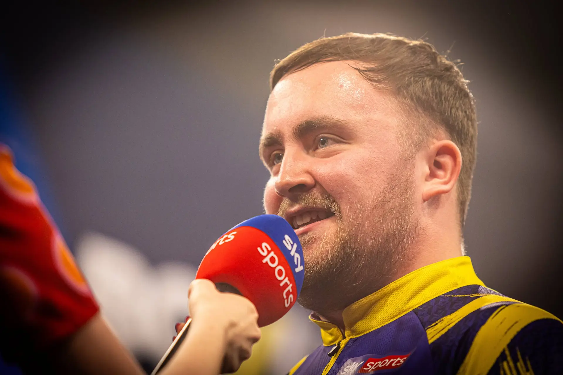 OFFIZIELL: Luke Littler überrascht mit Start bei der Jugend-WM 2025 – nur einen Tag nach seinem Grand-Prix-Triumph