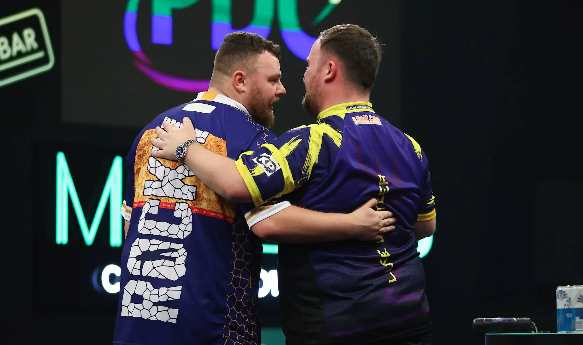 LIVE Winmau World Masters 2026: Littler, Humphries, Price und Co. kämpfen um die Halbfinaltickets