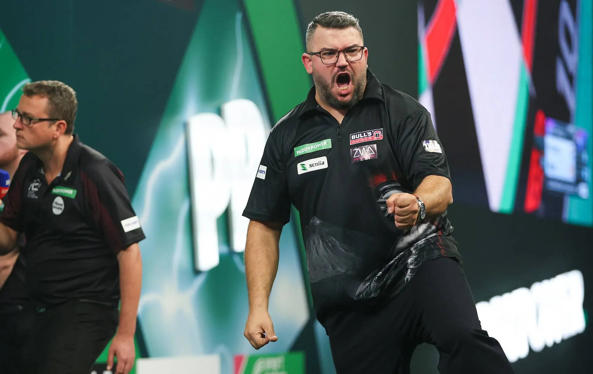 Cristo Reyes bezwingt deutschen Überraschungsfinalisten Matthias Ehlers und holt sich die Tourcard – erneutes Matchdart-Drama um Sparidaans