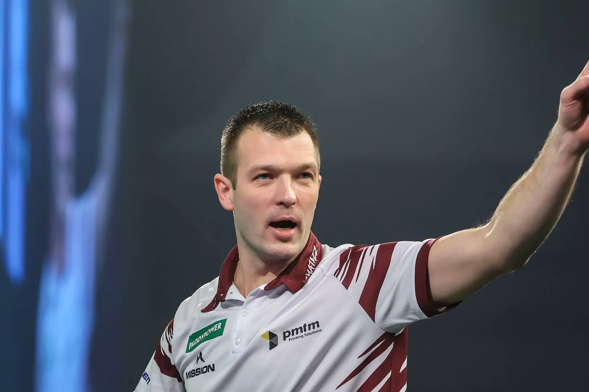 „Gegen Gian van Veen will ich den Rhythmus bestimmen“ – Madars Razma steht zum dritten Mal in Folge in der 3. Runde der Darts WM