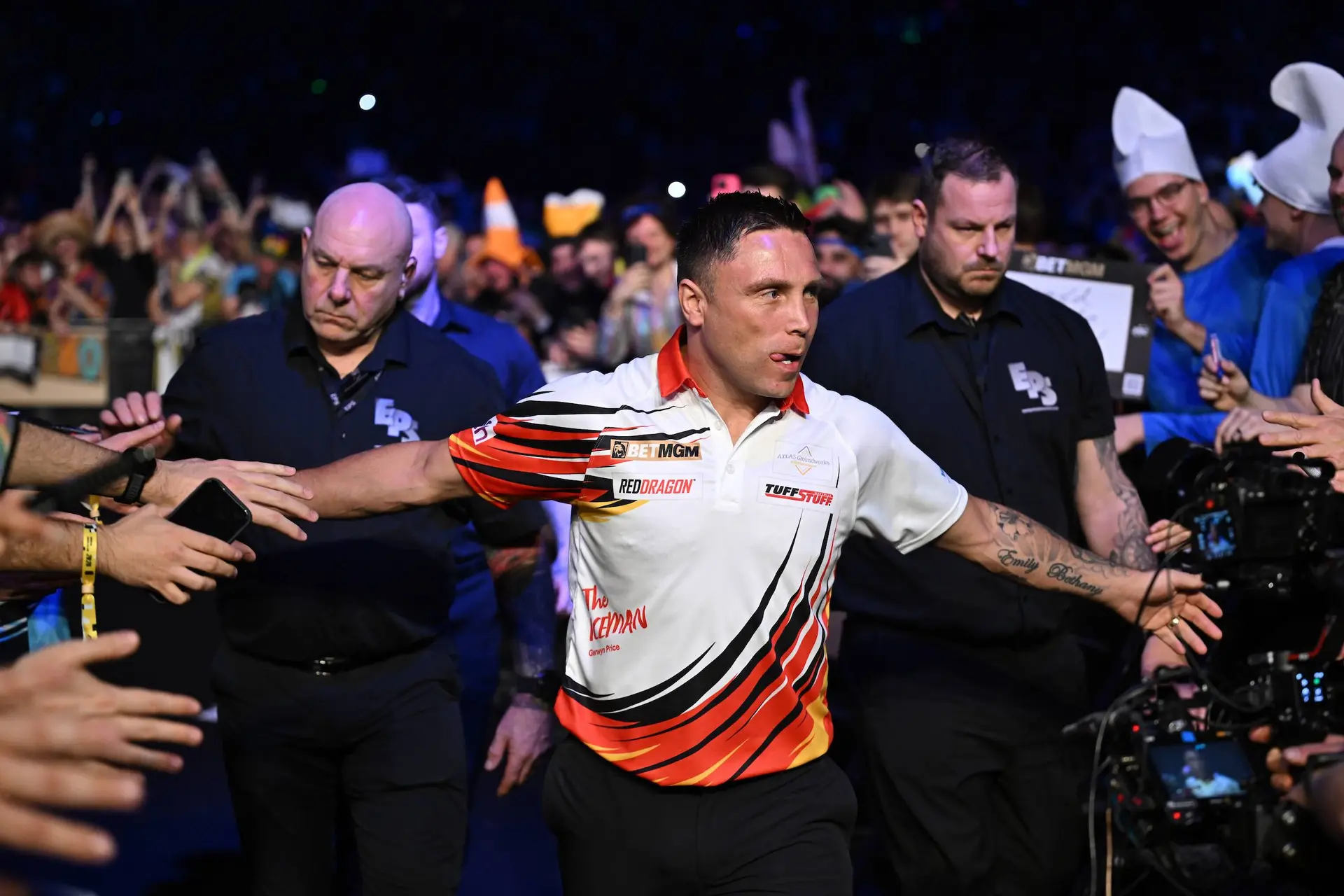 „Unter solchen schockierenden Bedingungen zu spielen, ist so verdammt schwer“ – Gerwyn Price attackiert Spielbedingungen nach Berlin-Aus