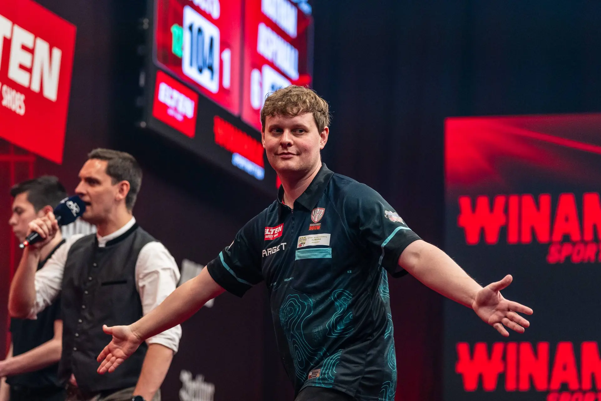 Kevin Doets glänzt beim German Darts Grand Prix mit historischem 180er-Rekord